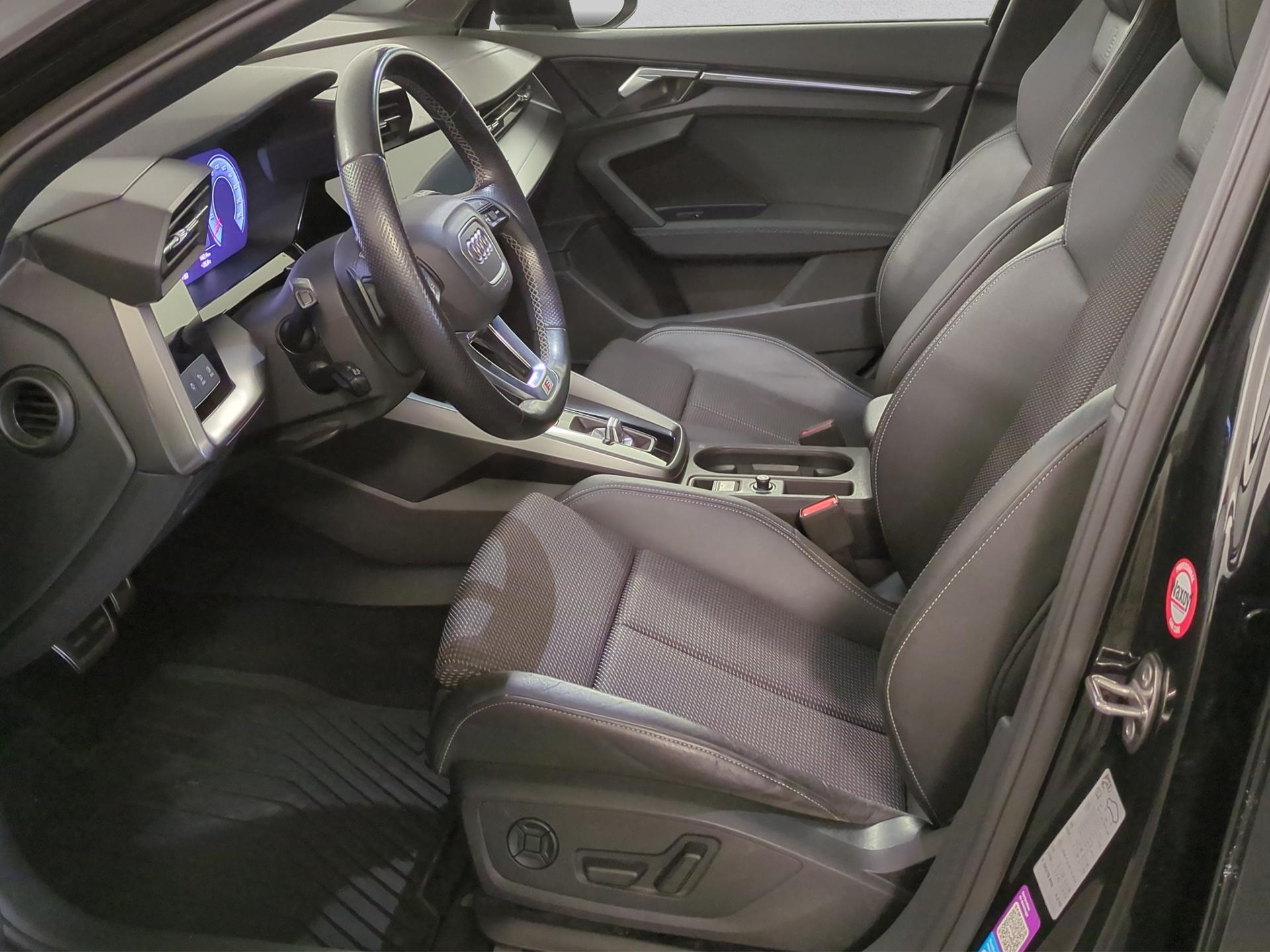AUDI A3 Sportback 35 TFSI S line Attraction S-tronic-image-8