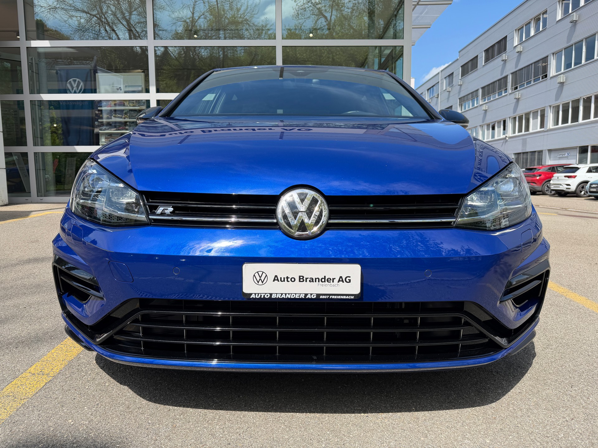 VW Golf 2.0 TSI R 4Motion DSG-image-6