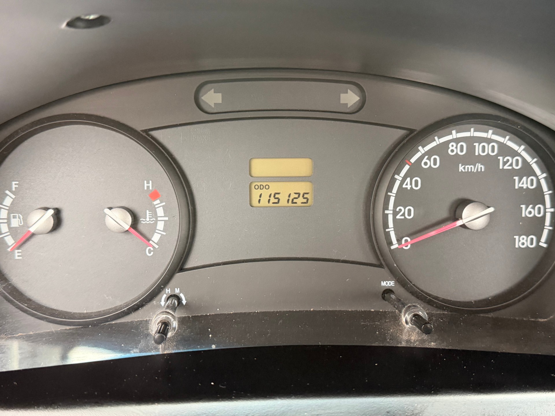 KIA K2900 CRDi 2012Jg 115.000km Nutz 1455kg-image-8