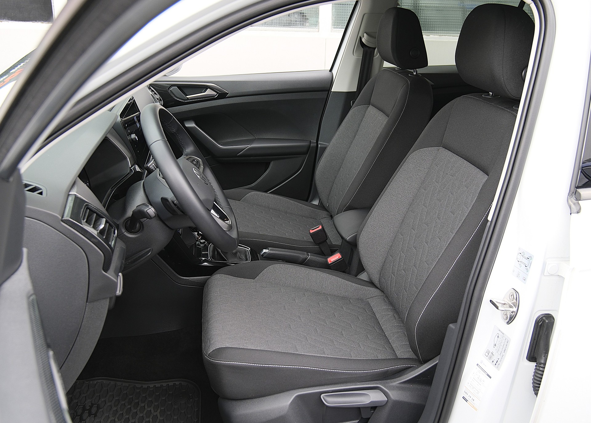 VW T-Cross 1.0 TSI EVO United DSG-image-3