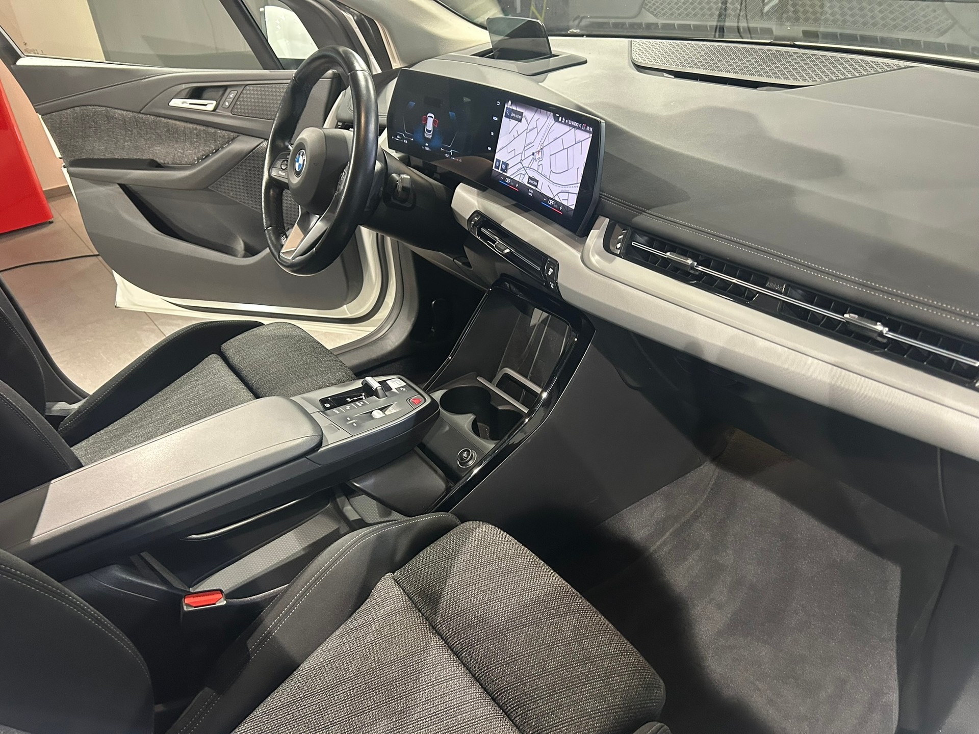 BMW 223d Active Tourer xDrive DKG-image-26