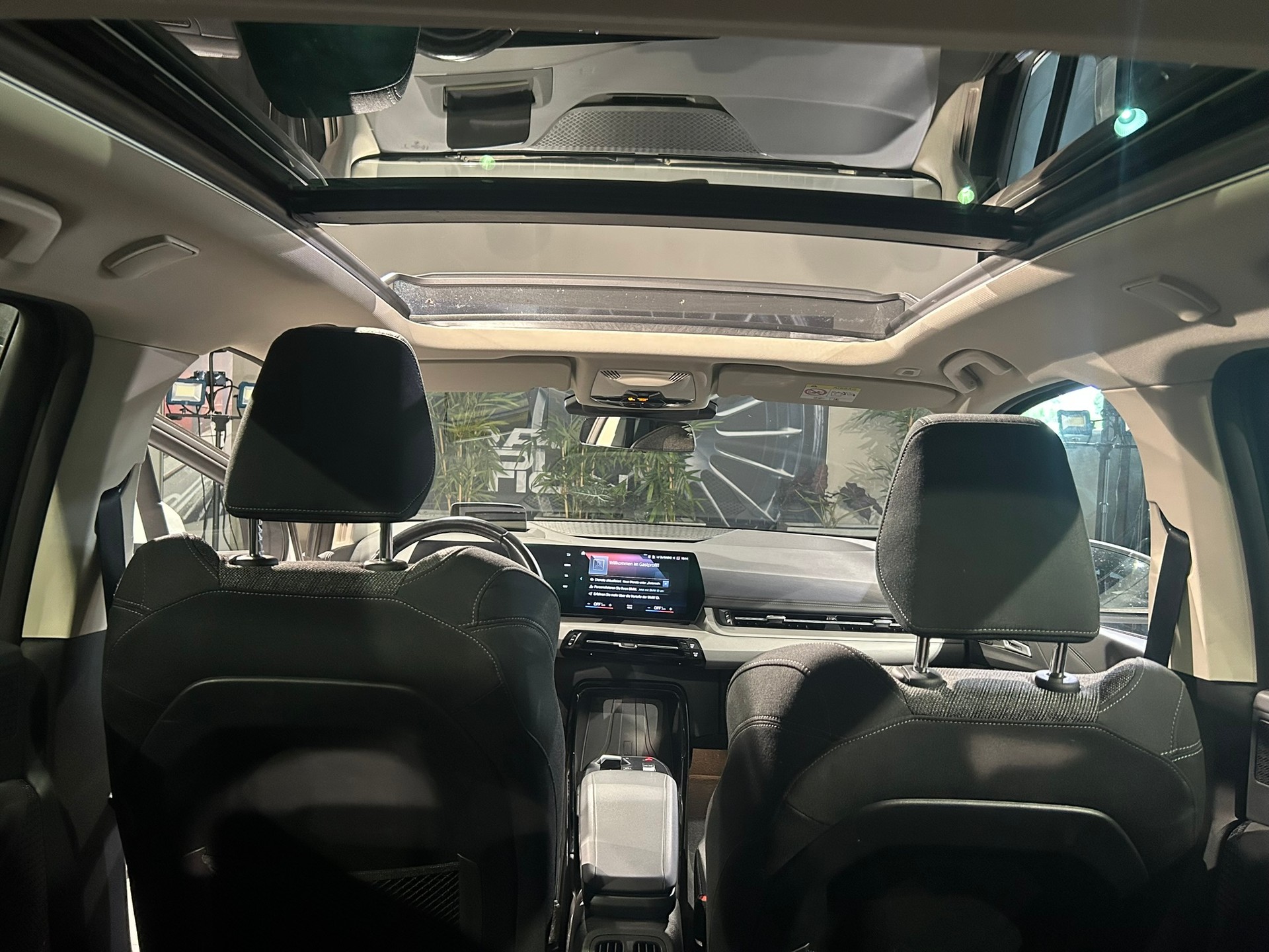 BMW 223d Active Tourer xDrive DKG-image-22