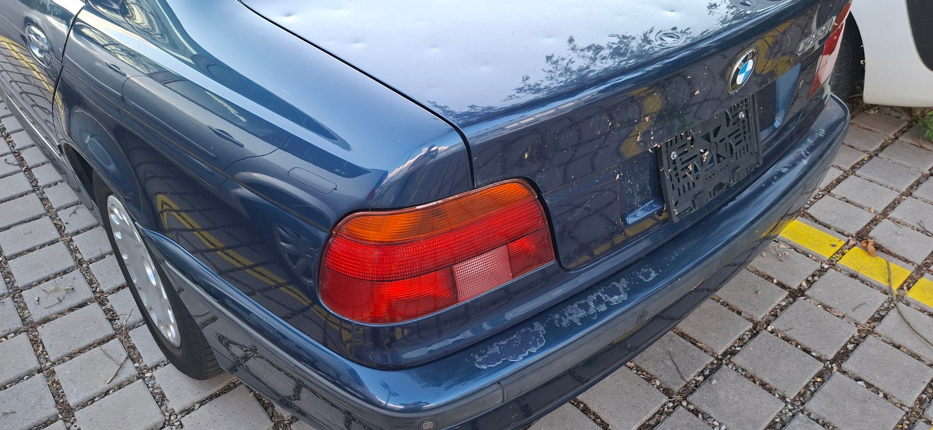 BMW 528-image-15