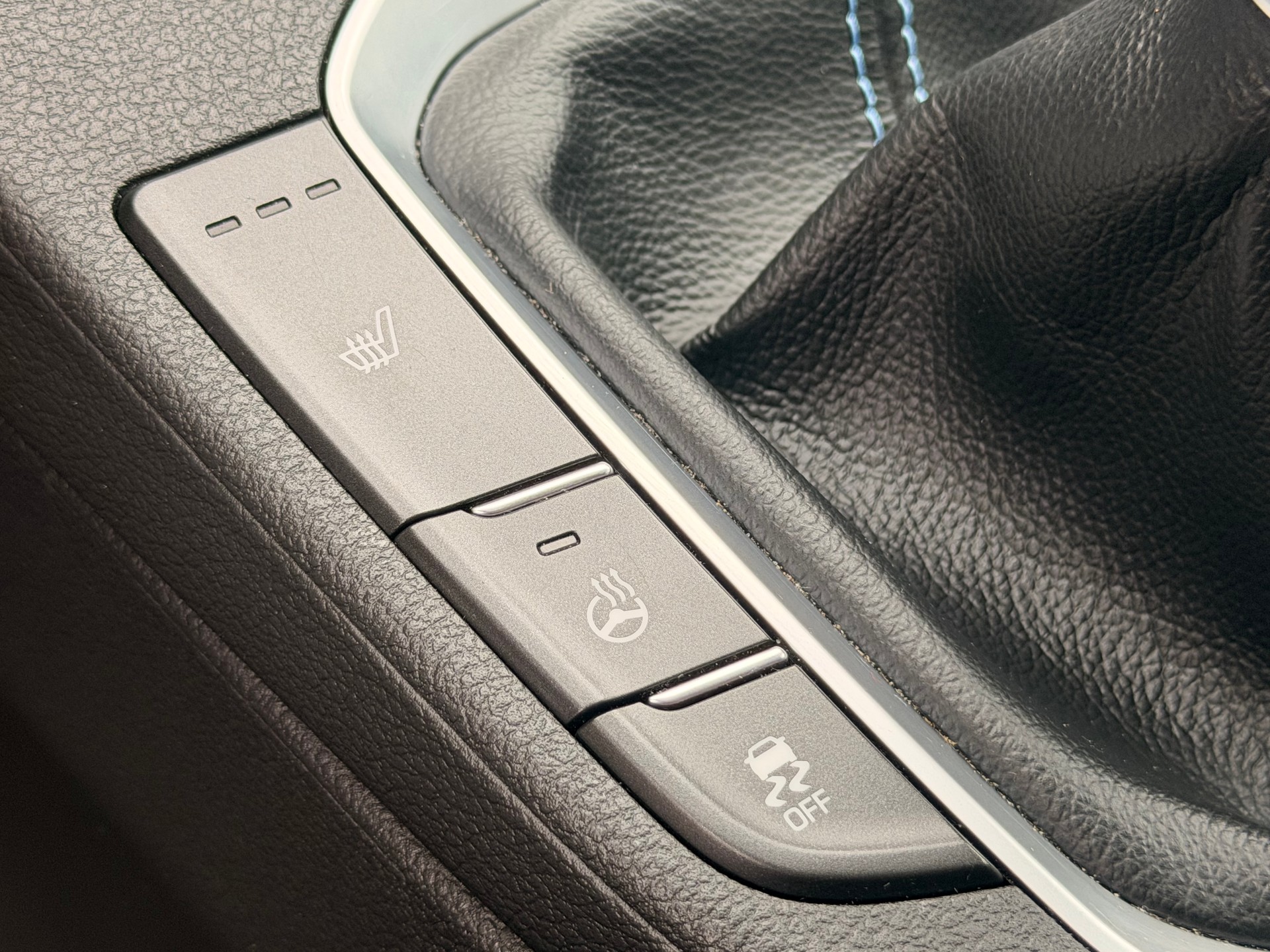 HYUNDAI i30 2.0 T-GDi N-image-11