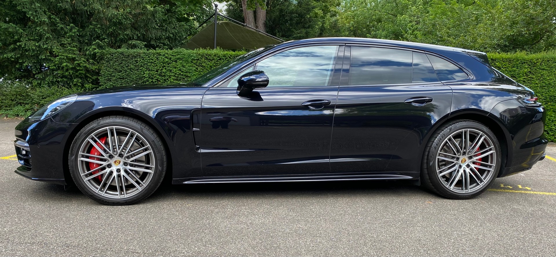 PORSCHE 4.0 V8 Turbo-image-2