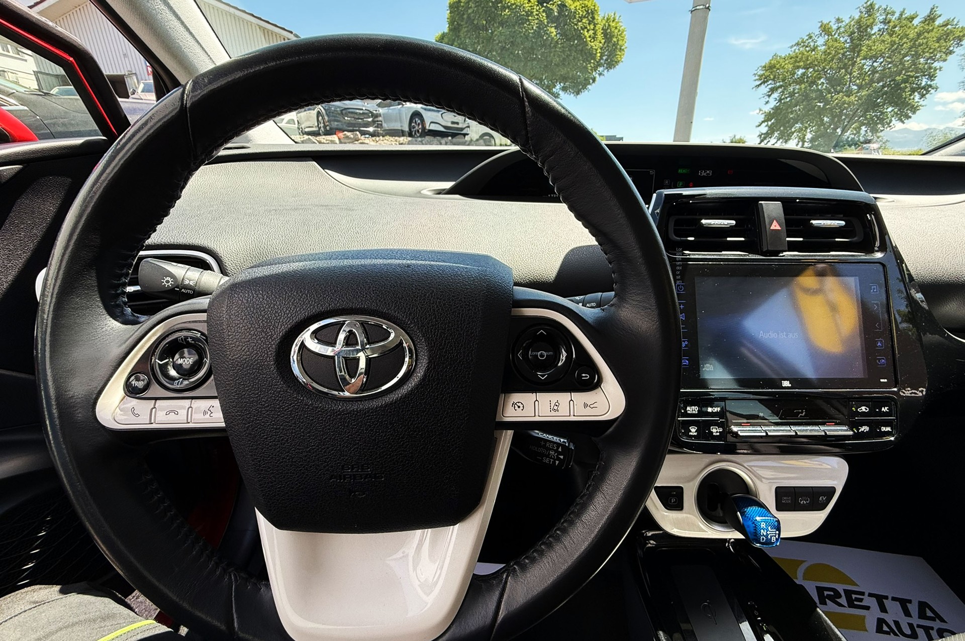 TOYOTA Prius 1.8 VVT-i Plug-in Hybrid Premium-image-12