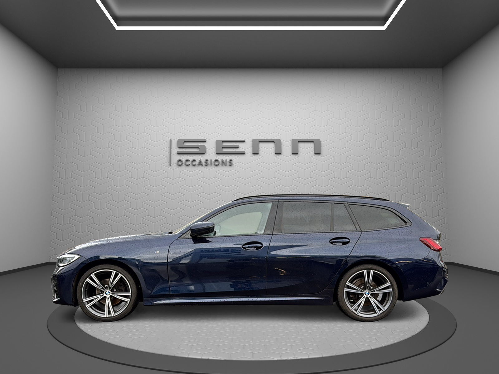 BMW 320d xDrive 48V Touring Sport Line Steptronic-image-2