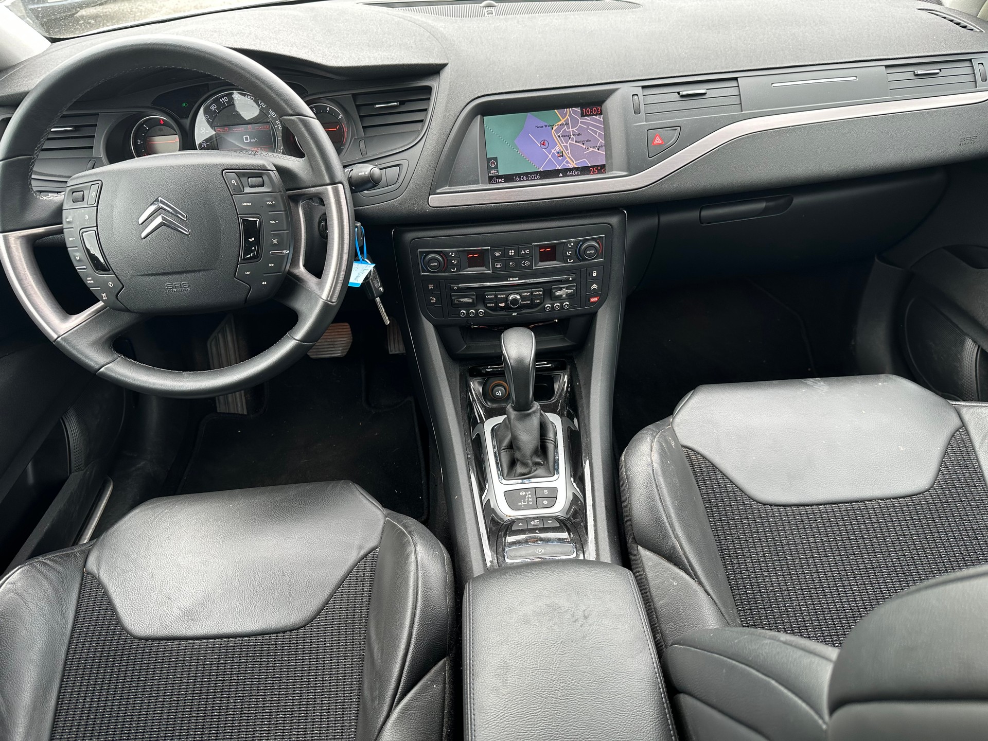 CITROEN C5 Berline 1.6 Turbo Exclusive Automatic-image-9