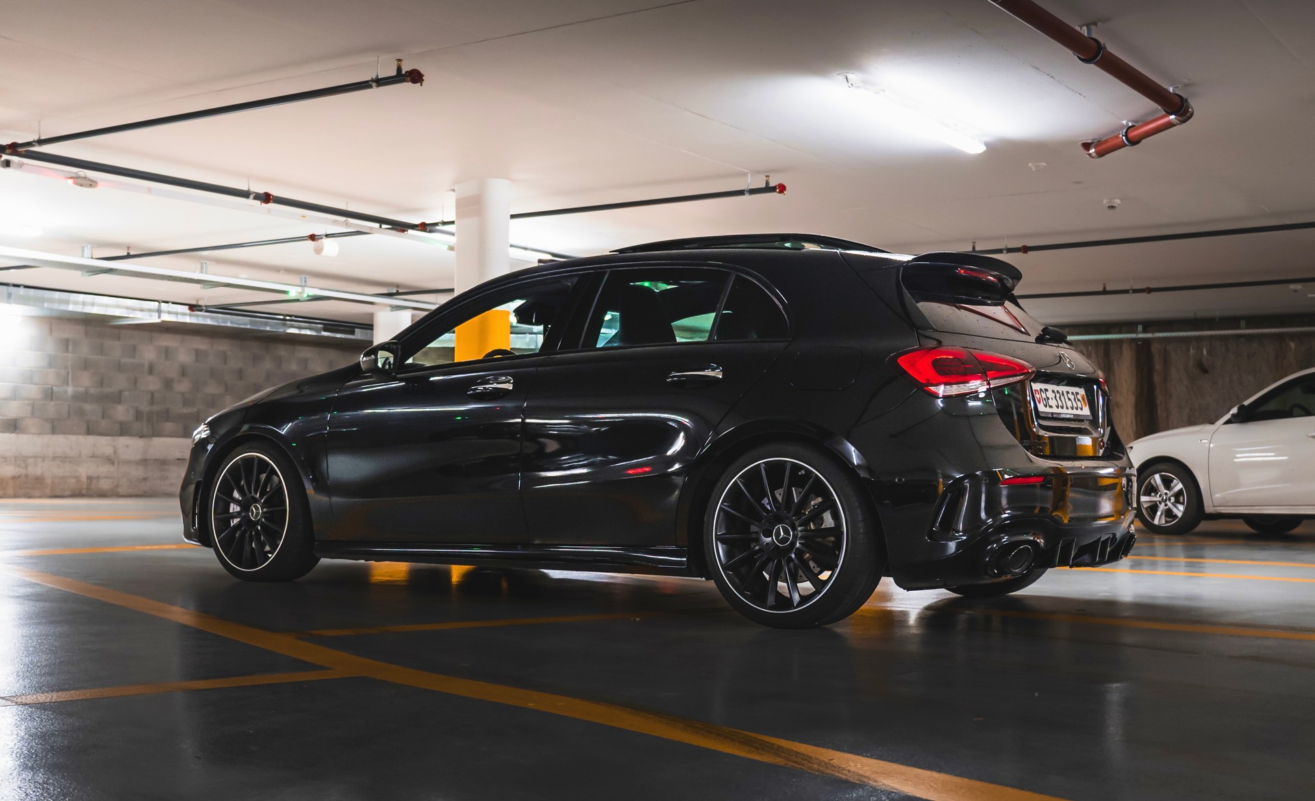 MERCEDES-BENZ A 35 AMG-image-0