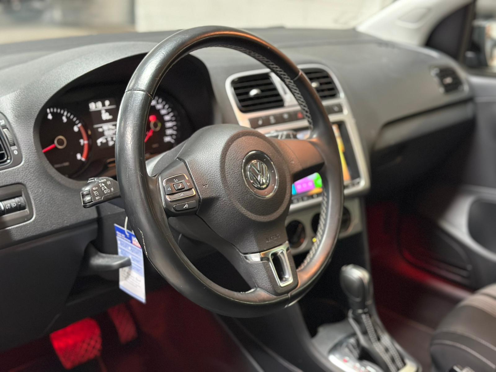 VW Polo 1.2 TSI Comfortline DSG-image-9