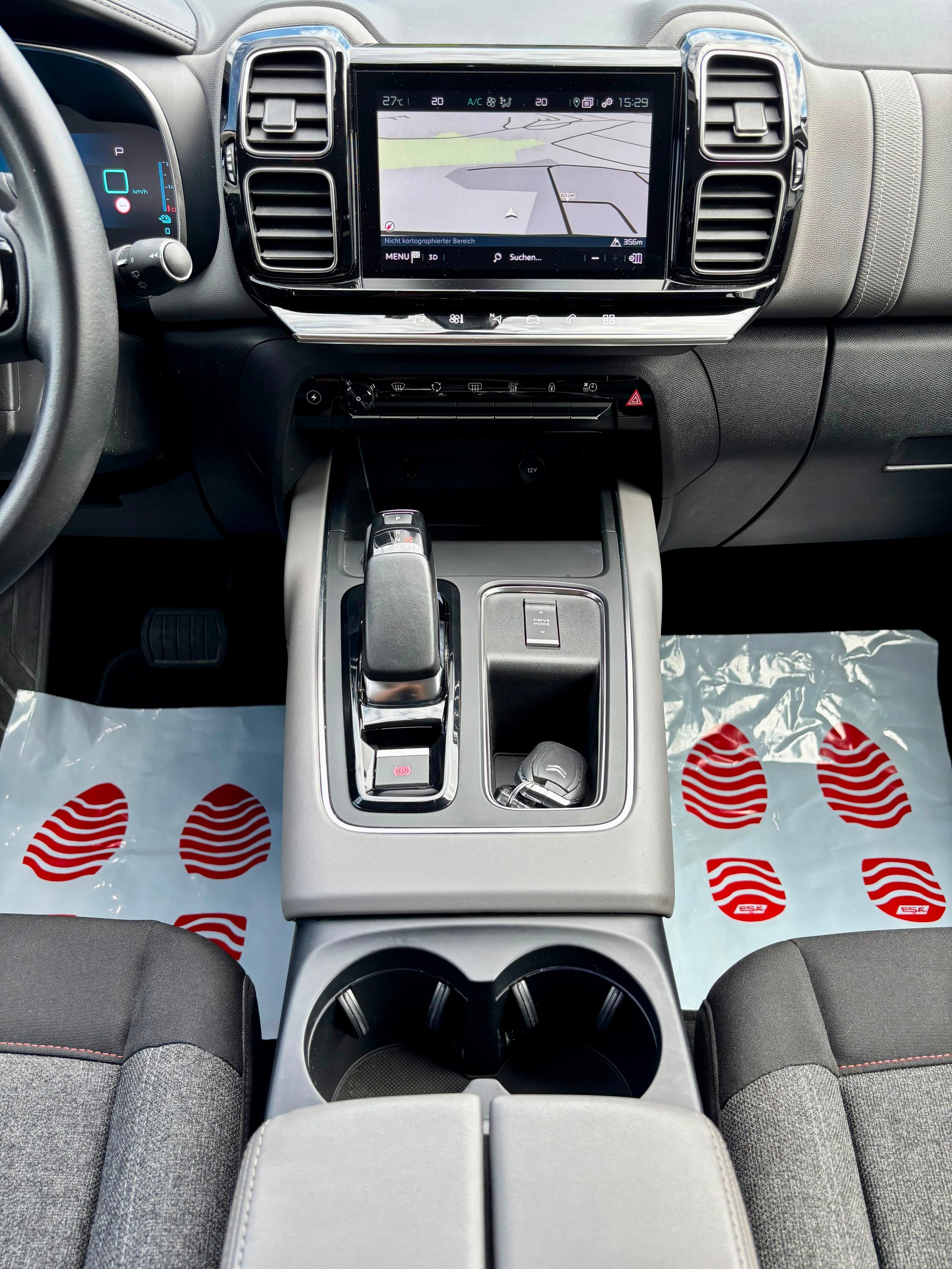 CITROEN C5 Aircross 1.6 PHEV Shine-image-9