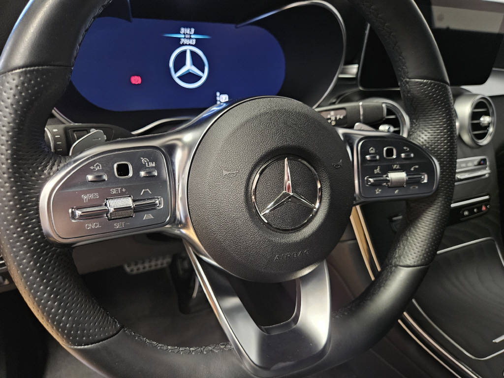 MERCEDES-BENZ GLC 220 d 4Matic AMG Line-image-7