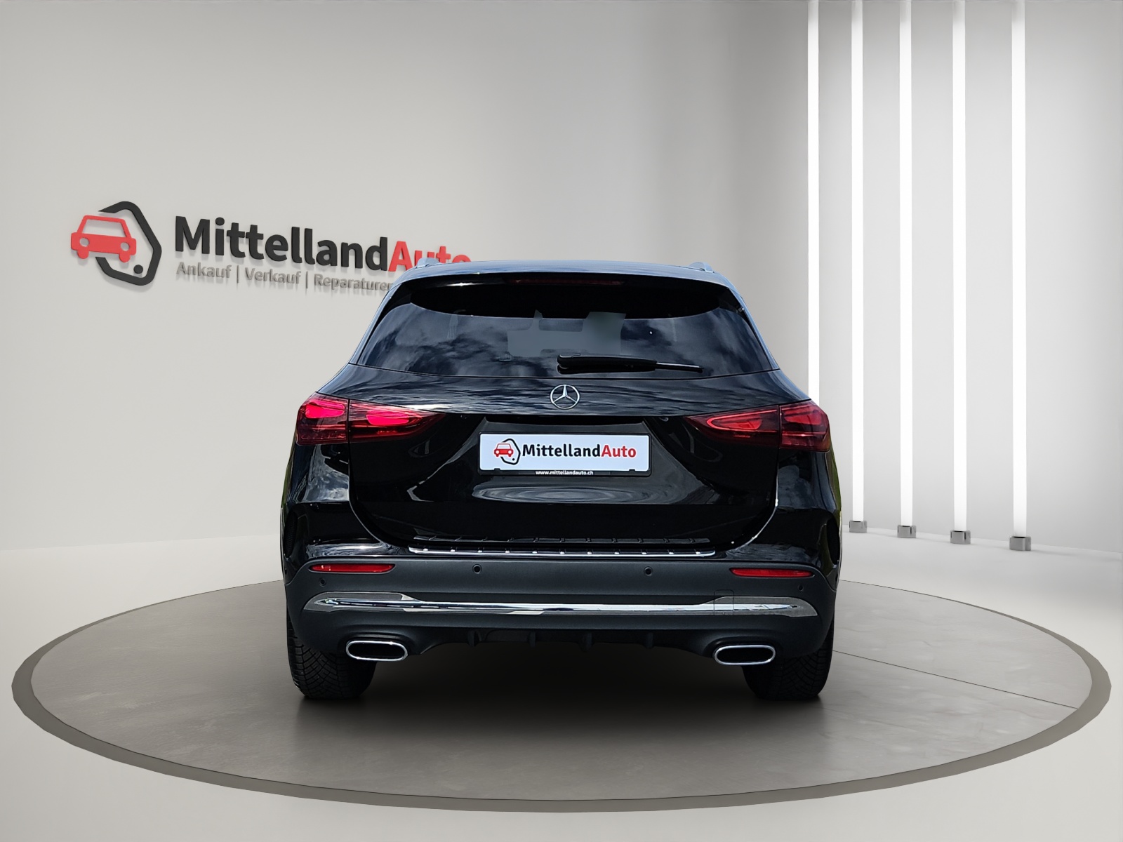 MERCEDES-BENZ GLA 200d AMG Line 8G-DCT-image-10