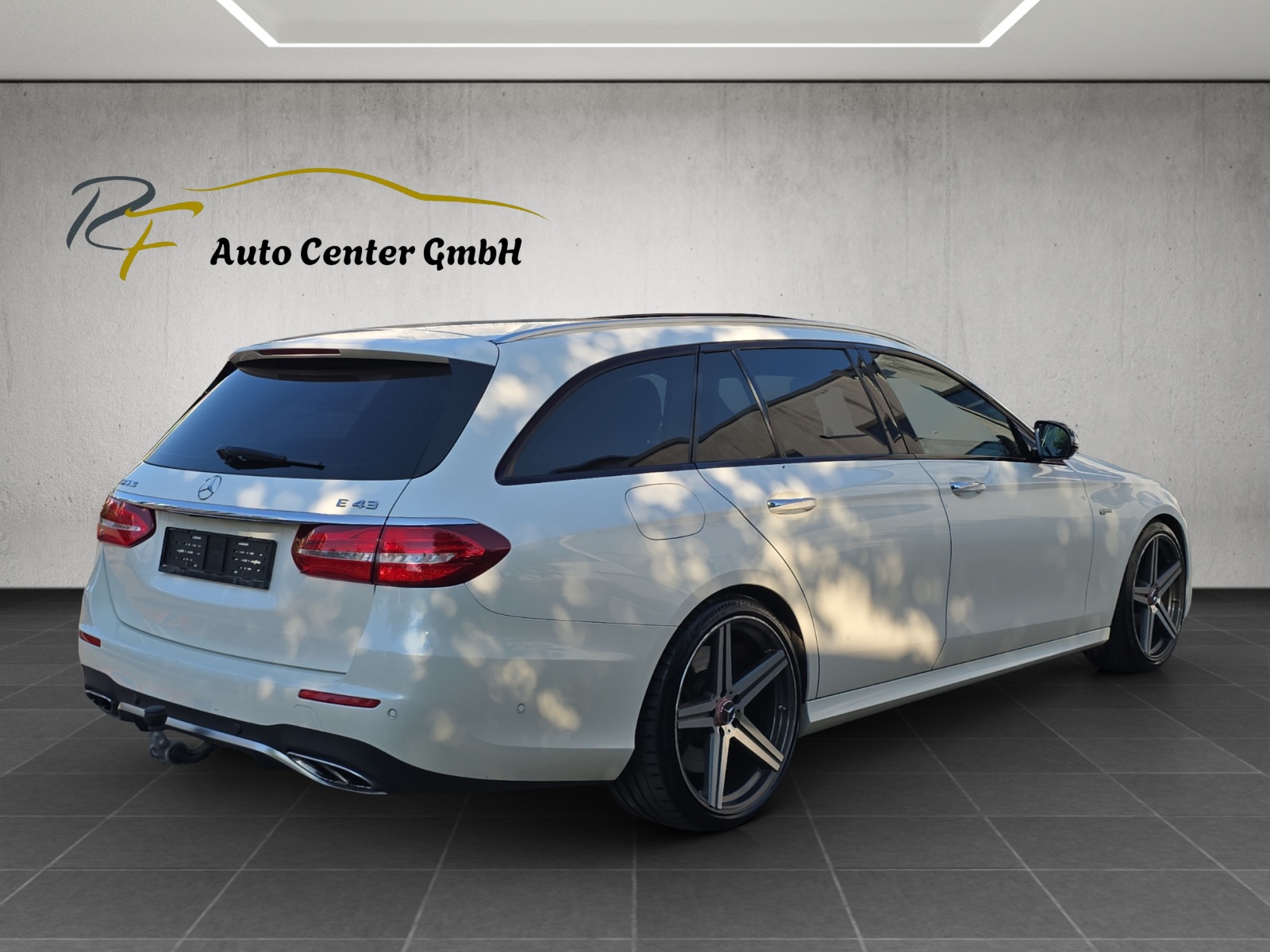 MERCEDES-BENZ E 43 AMG 4 Matic 9G-Tronic-image-6