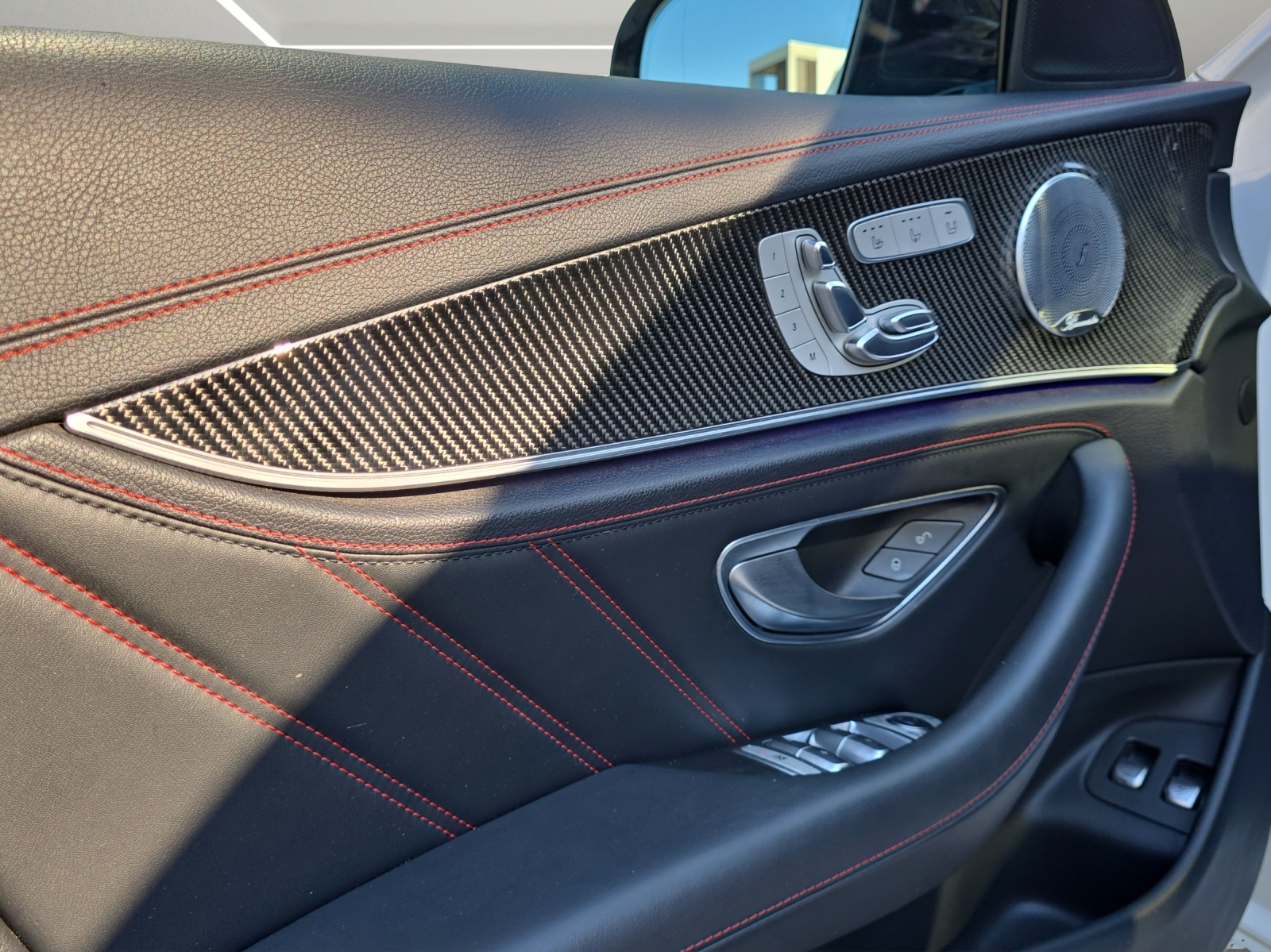 MERCEDES-BENZ E 43 AMG 4 Matic 9G-Tronic-image-12