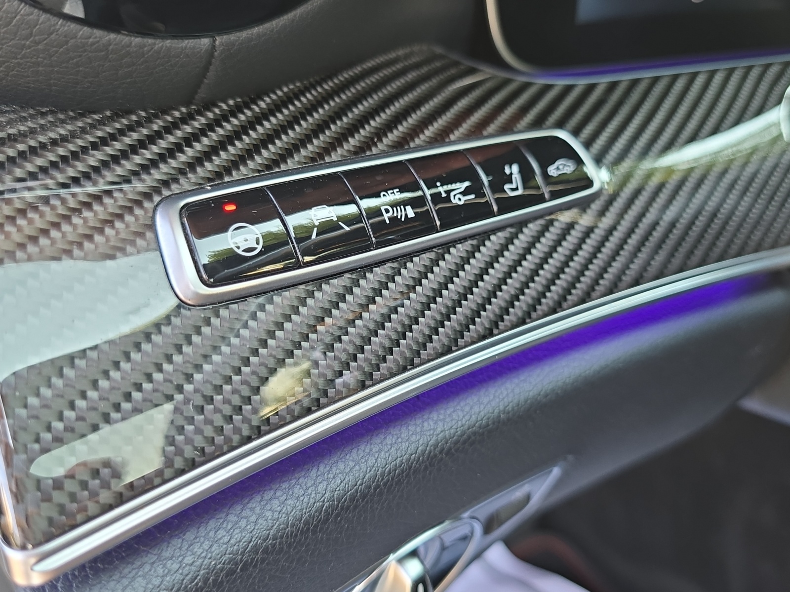 MERCEDES-BENZ E 43 AMG 4 Matic 9G-Tronic-image-11