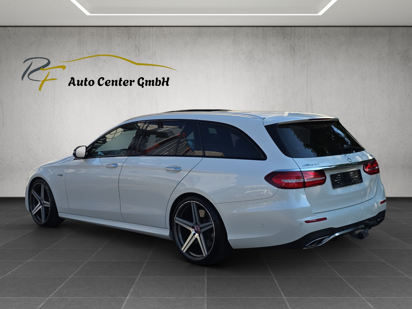 MERCEDES-BENZ E 43 AMG 4 Matic 9G-Tronic-image-3