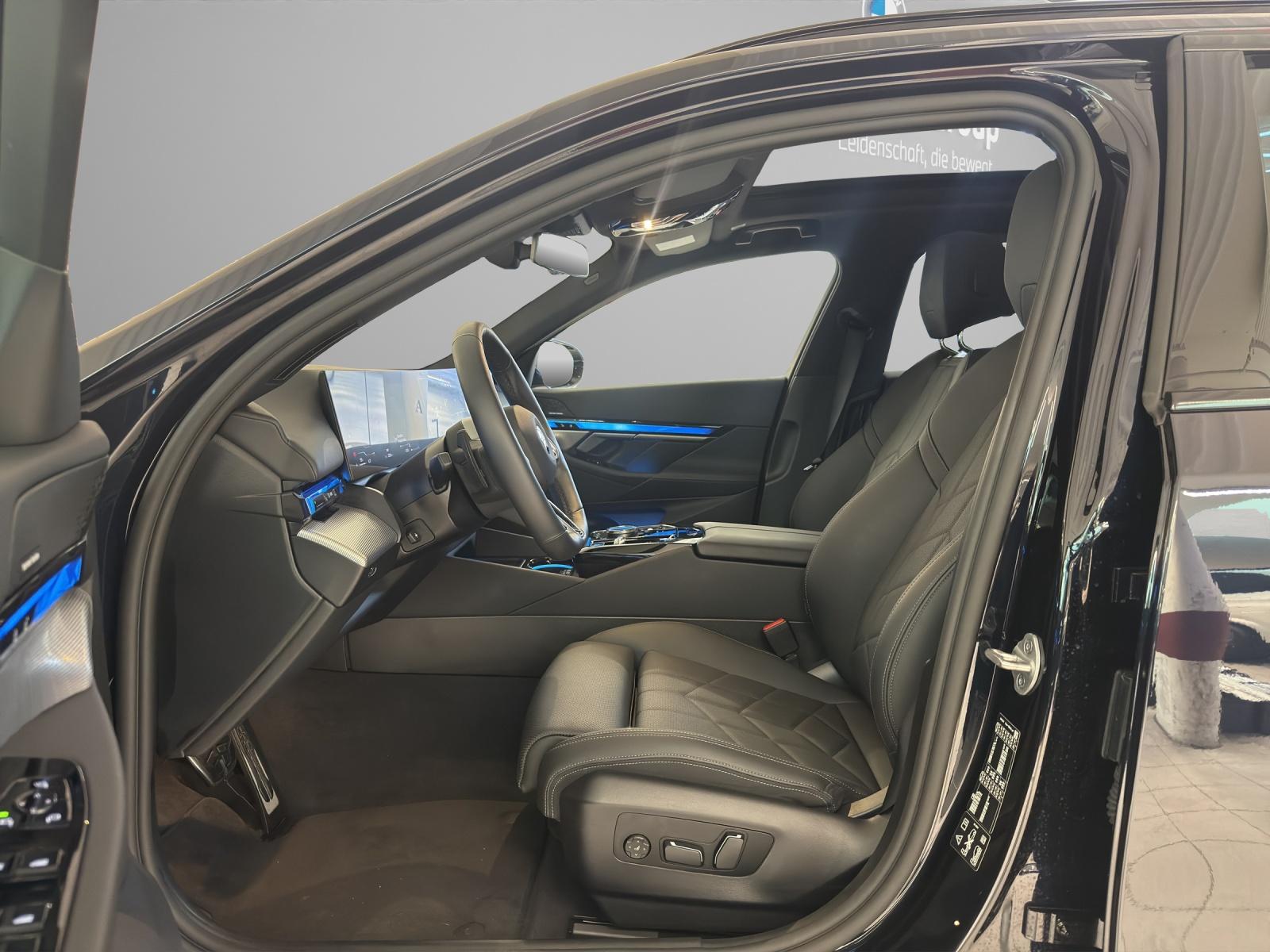BMW 520d xDrive Touring M-SportPaket-image-10