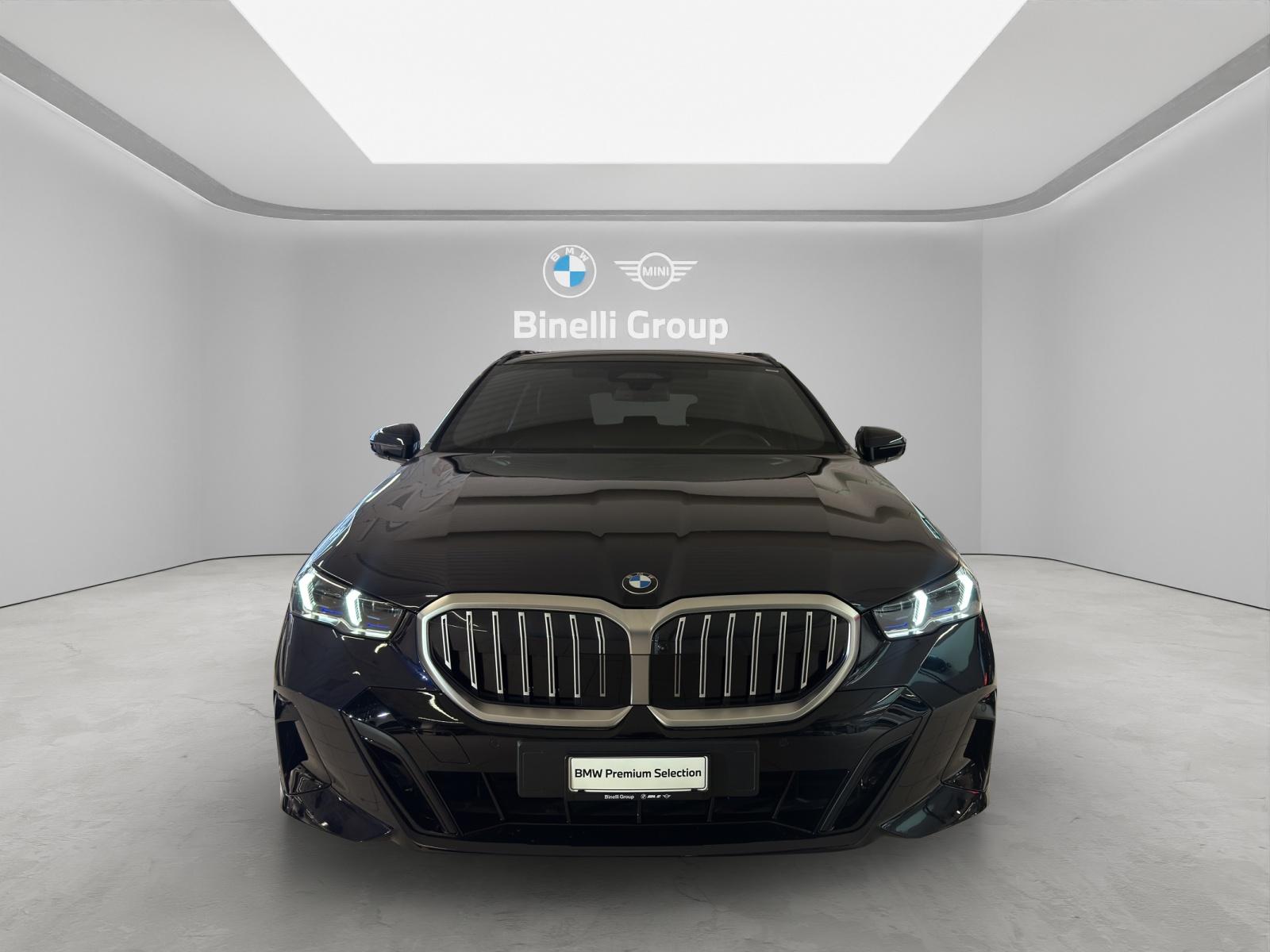 BMW 520d xDrive Touring M-SportPaket-image-7