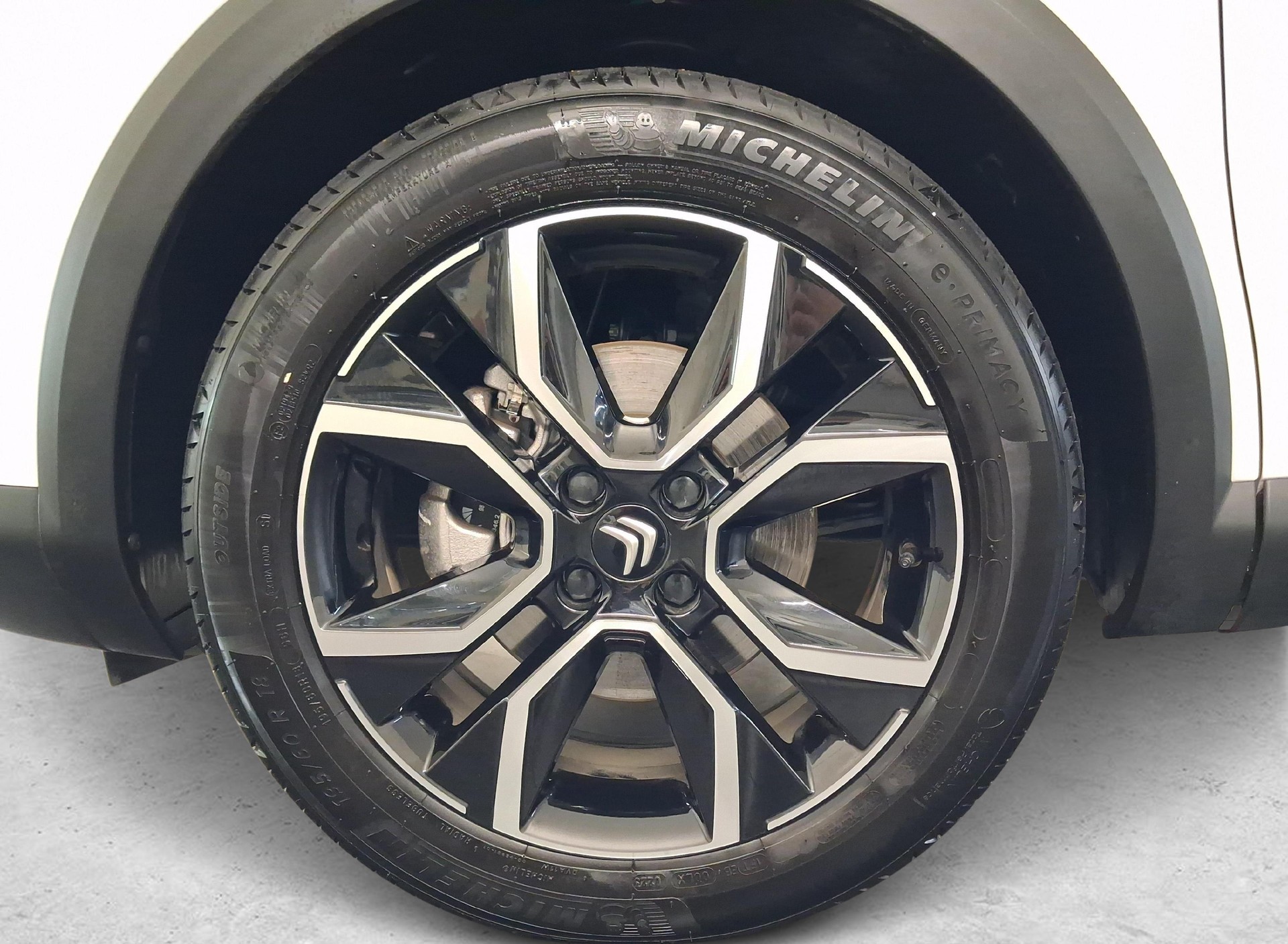 CITROEN e-C4 Shine Pack-image-15