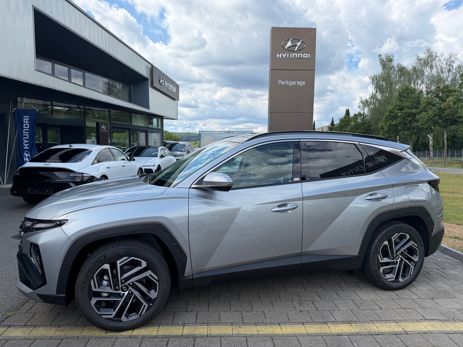 HYUNDAI Tucson 1.6 TGDI PHEV Vertex Swiss Edition 4WD-image-1