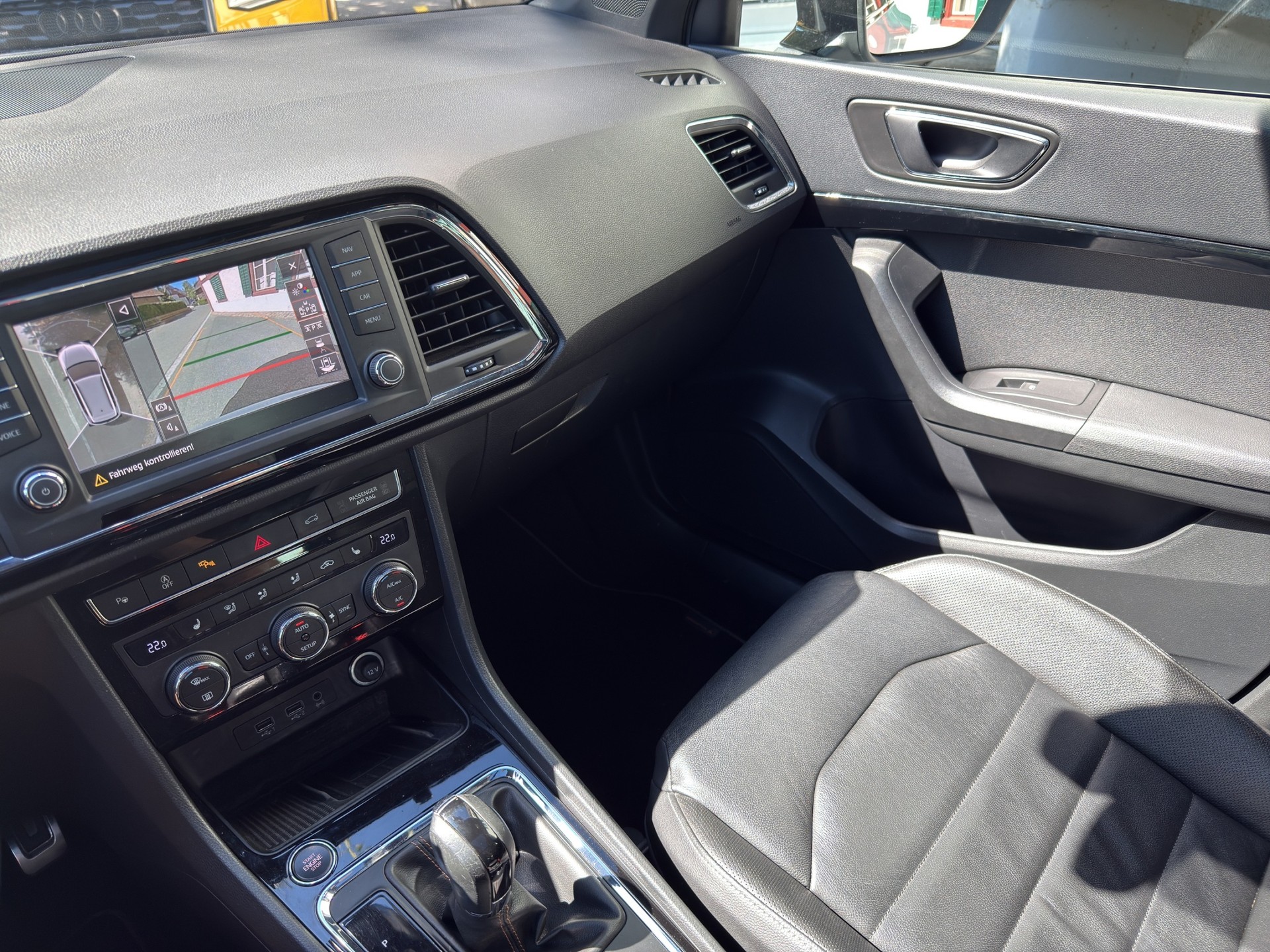CUPRA Ateca 2.0TSI 4Drive DSG * Panorama * Leder * Garantie *-image-12