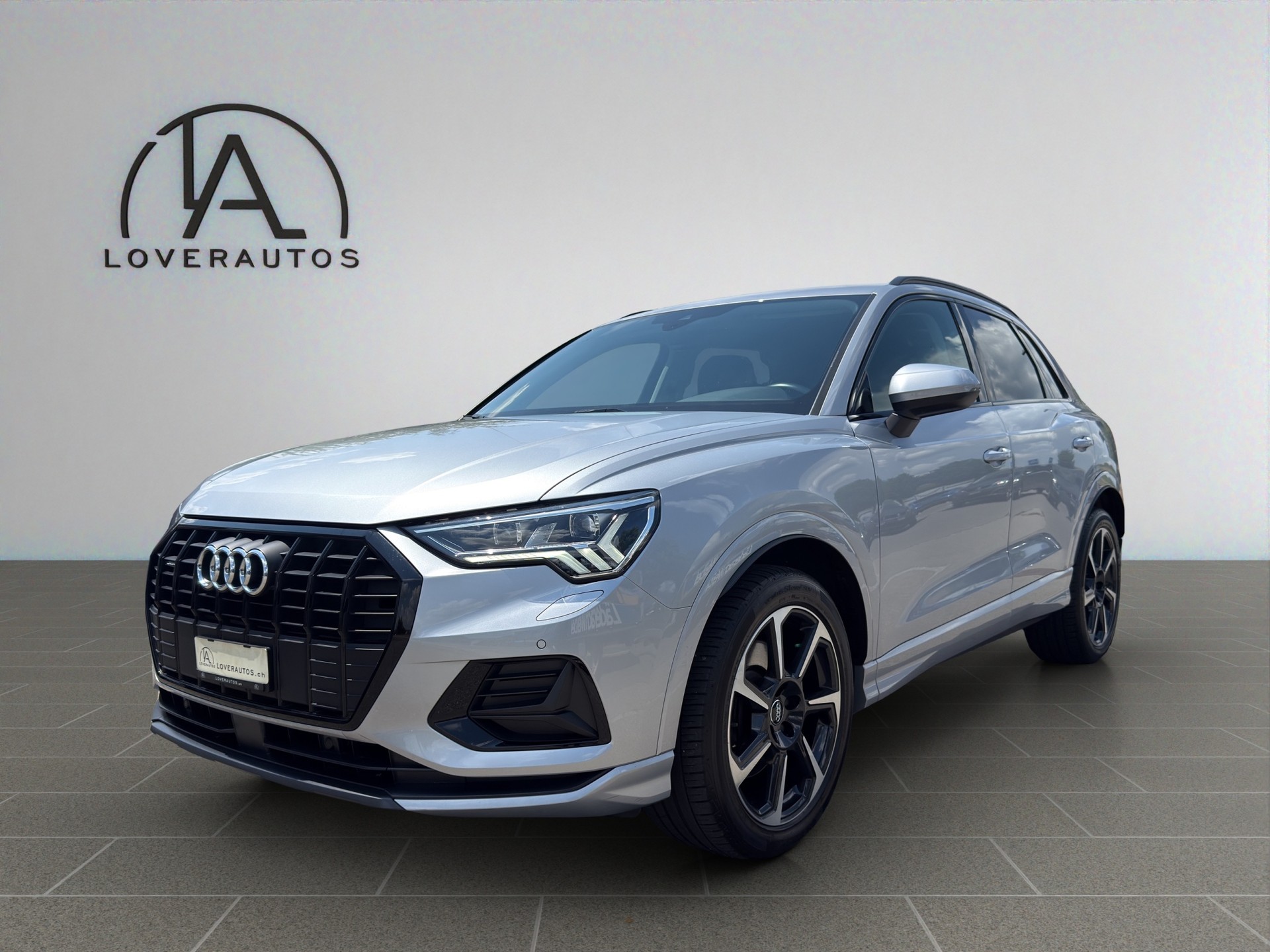 AUDI Q3 40 TFSI advanced quattro S-tronic-image-7