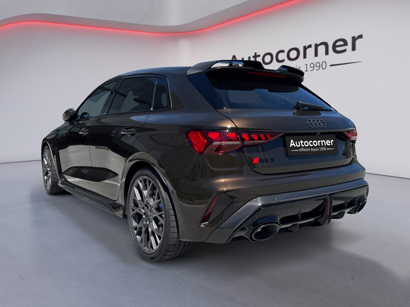 AUDI RS3 Sportback 2.5 TSI quattro S-tronic-image-2