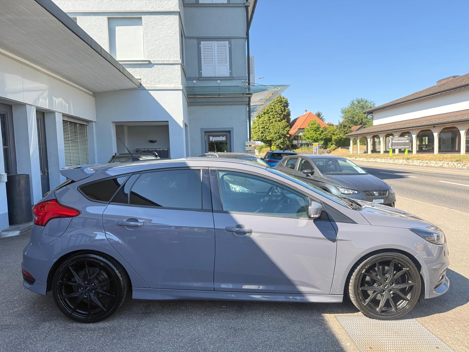 FORD Focus 2.0 SCTi ST3-image-5