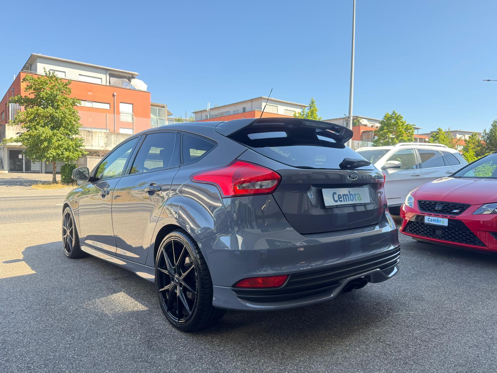 FORD Focus 2.0 SCTi ST3-image-2
