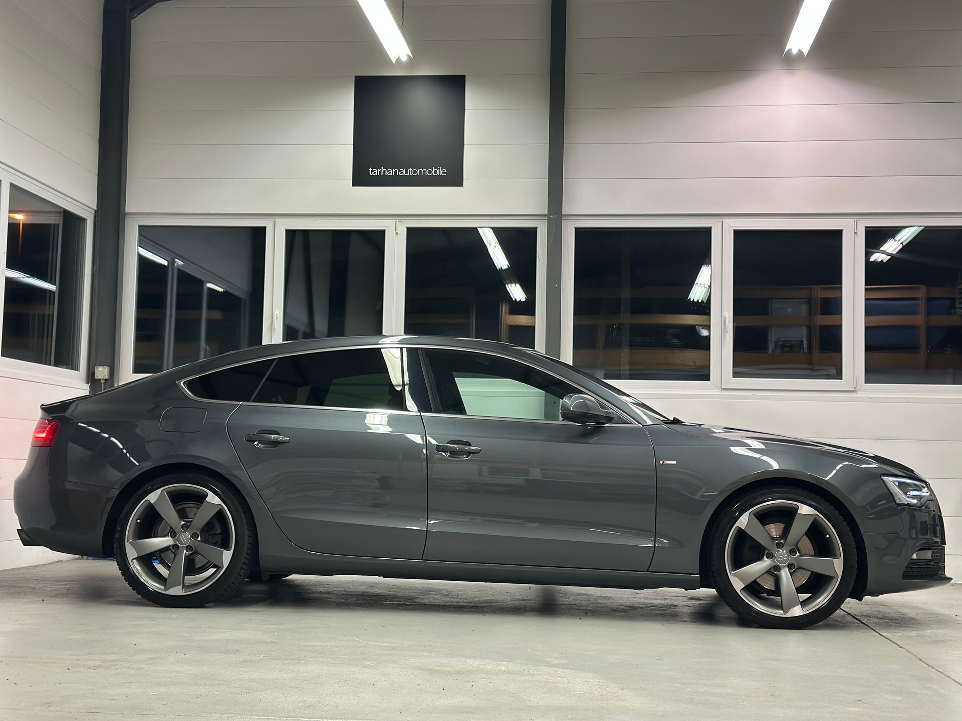 AUDI A5 Sportback 1.8 TFSI *S-LINE*-image-2