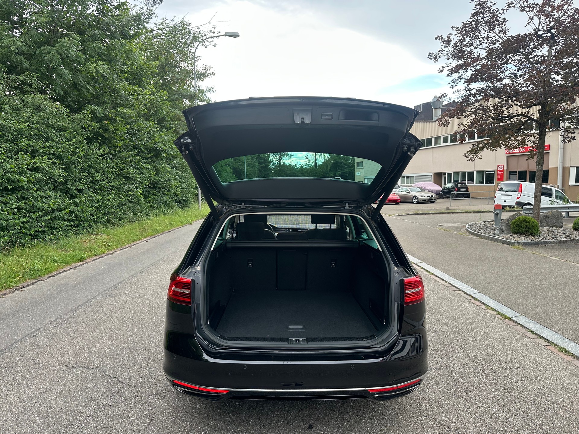 VW Passat Variant 2.0 TSI BMT Highline 4Motion DSG-image-13