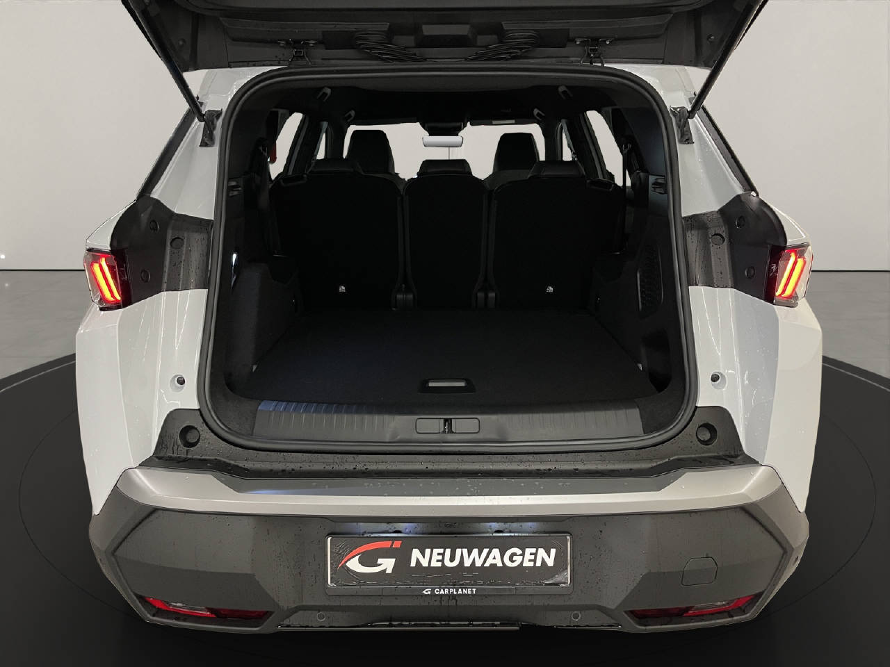 PEUGEOT 5008 long range e-Allure-image-15