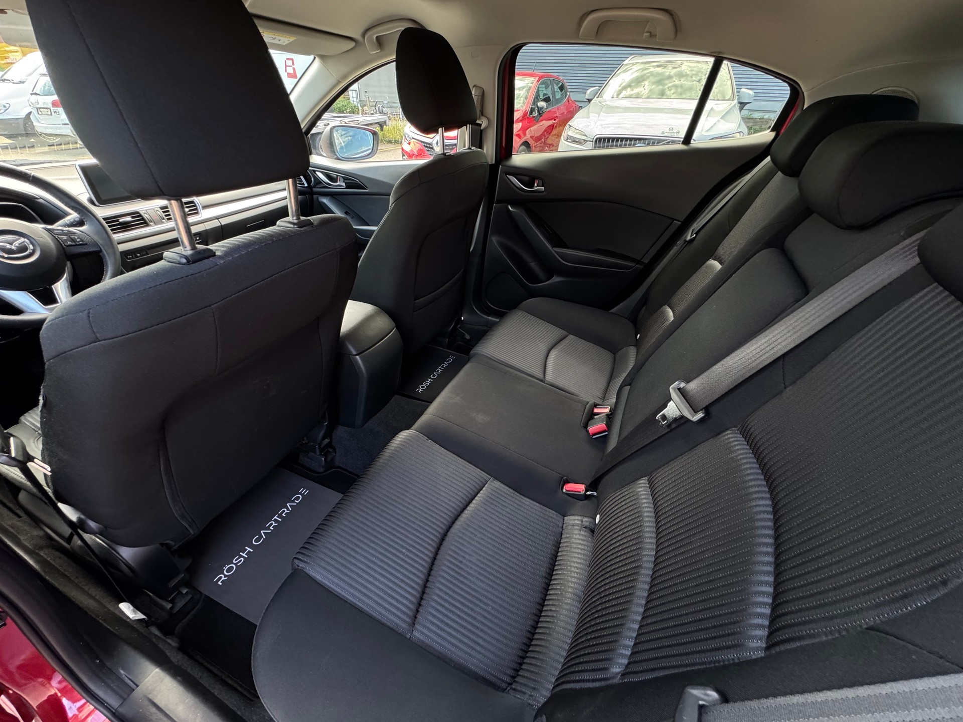 MAZDA 3 2.2 16V CD Revolution Activematic-image-9