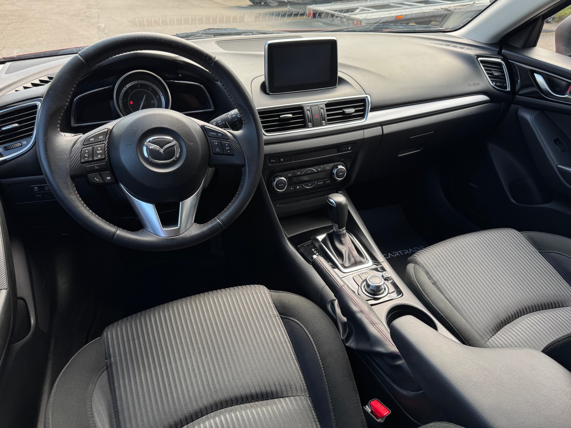 MAZDA 3 2.2 16V CD Revolution Activematic-image-11