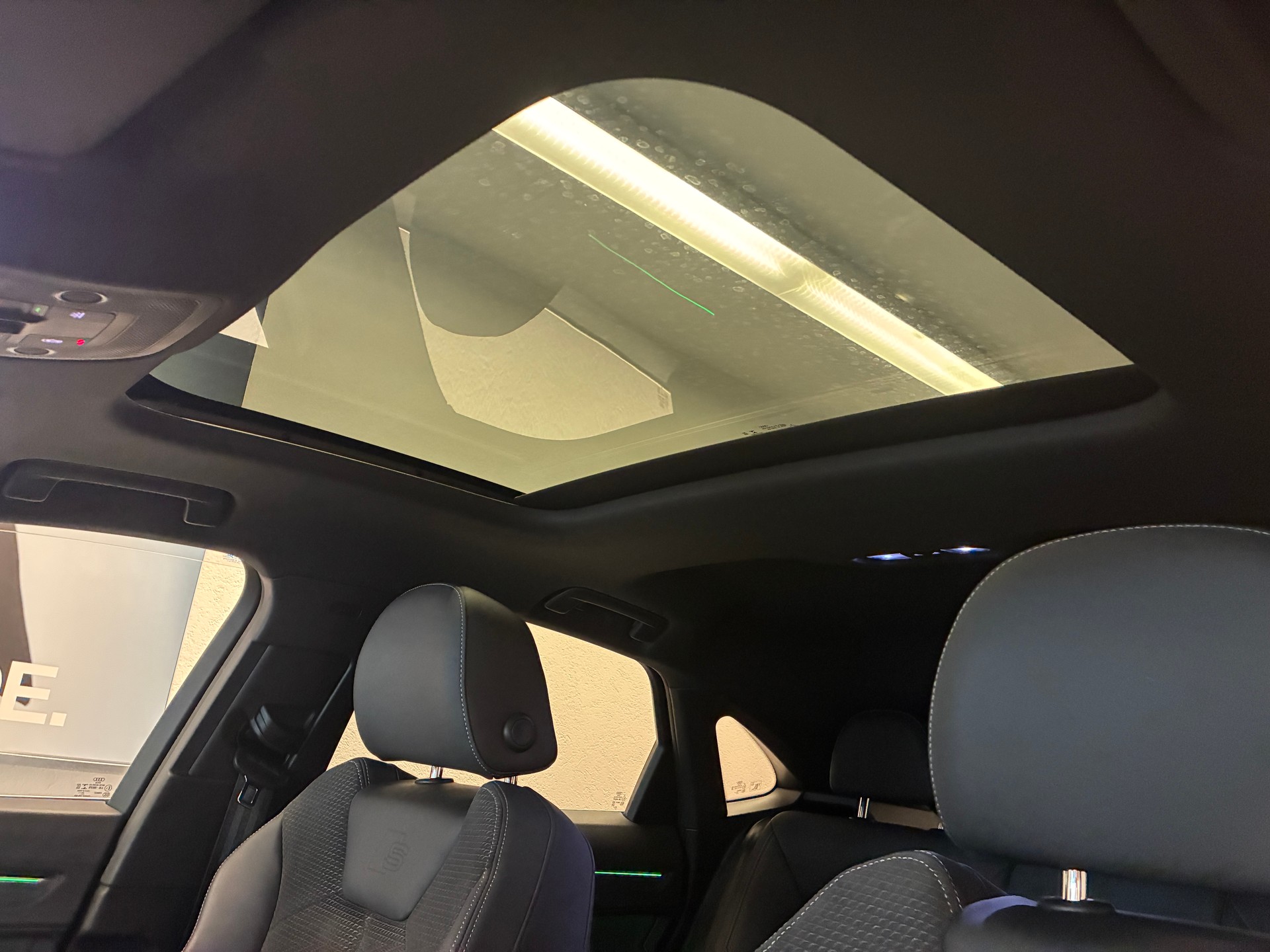 AUDI Q3 Sportback 2.0 40 TDI S line quattro S-Tronic-image-18