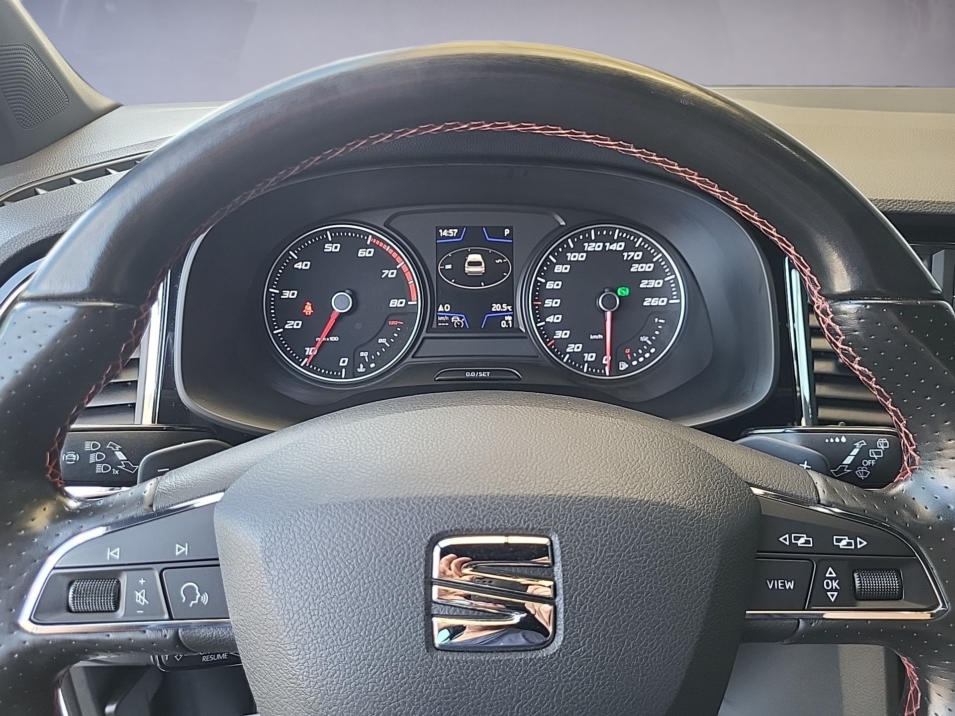 SEAT Ateca 2.0 TSI FR 4Drive DSG-image-11