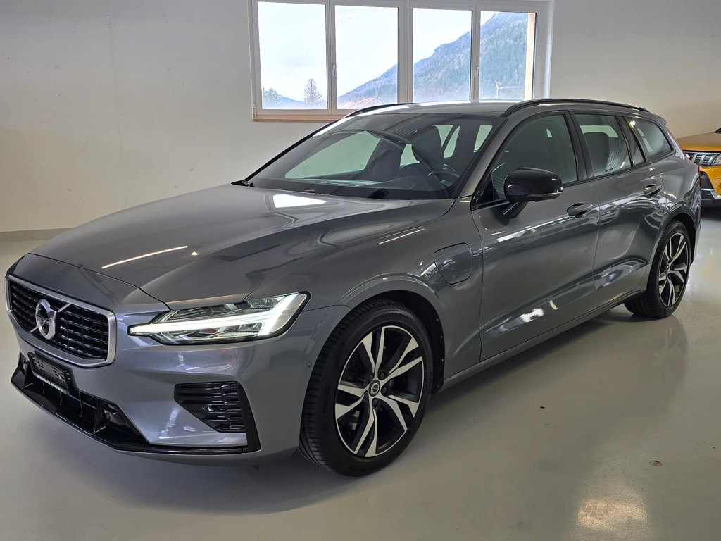 VOLVO V60 T8 eAWD Twin Engine R-Design Geartronic-image-1