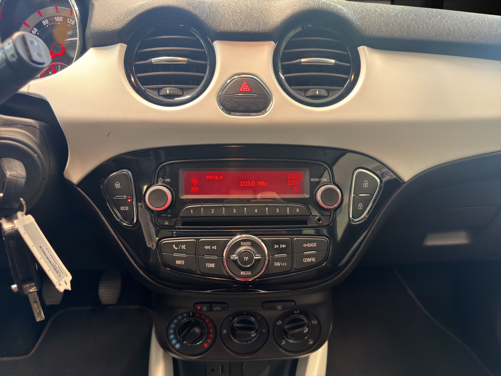 OPEL Adam 1.4 JAM-image-13