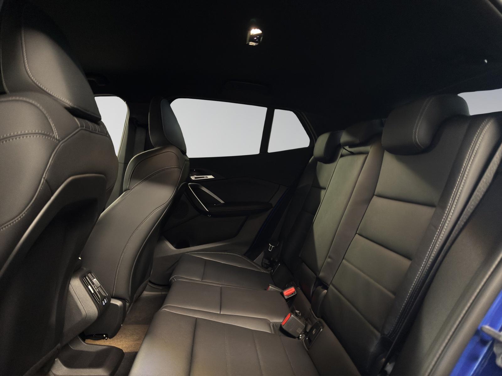 BMW X2 20d xDrive paddles-image-8
