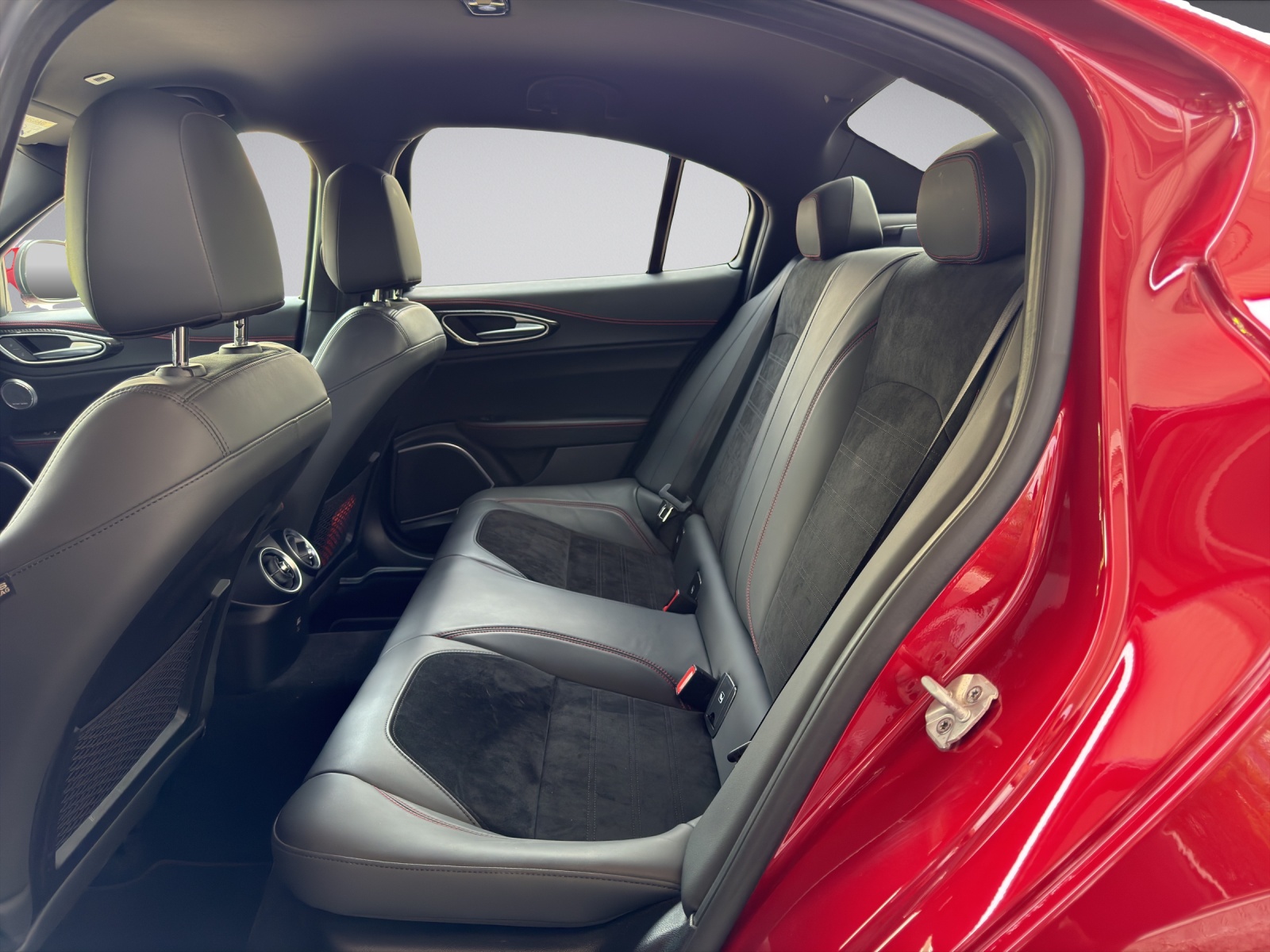 ALFA ROMEO Giulia 2.9 V6 Biturbo Quadrifoglio-image-7
