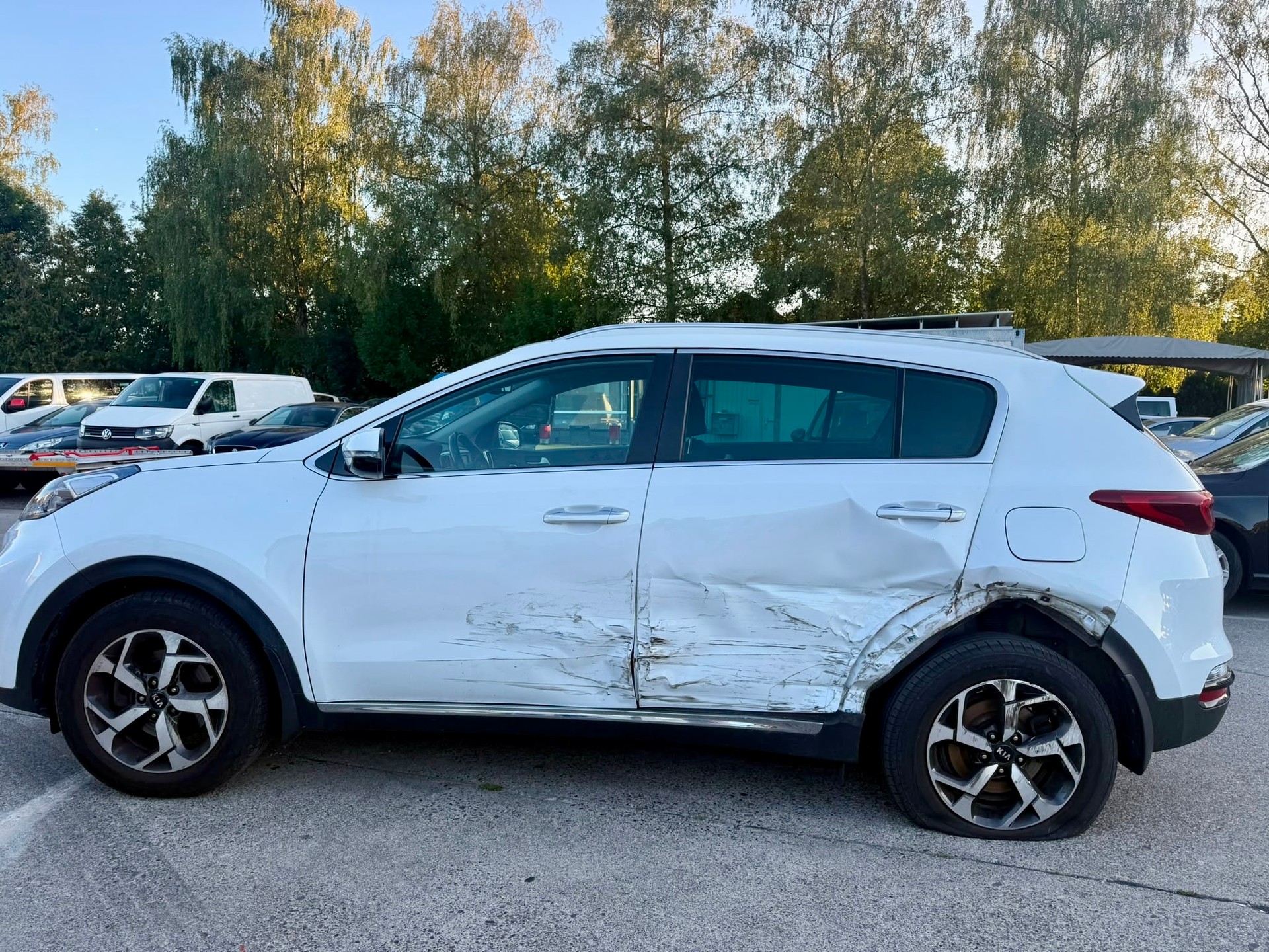 KIA 1.6 T-GDi Trend 2WD-image-4