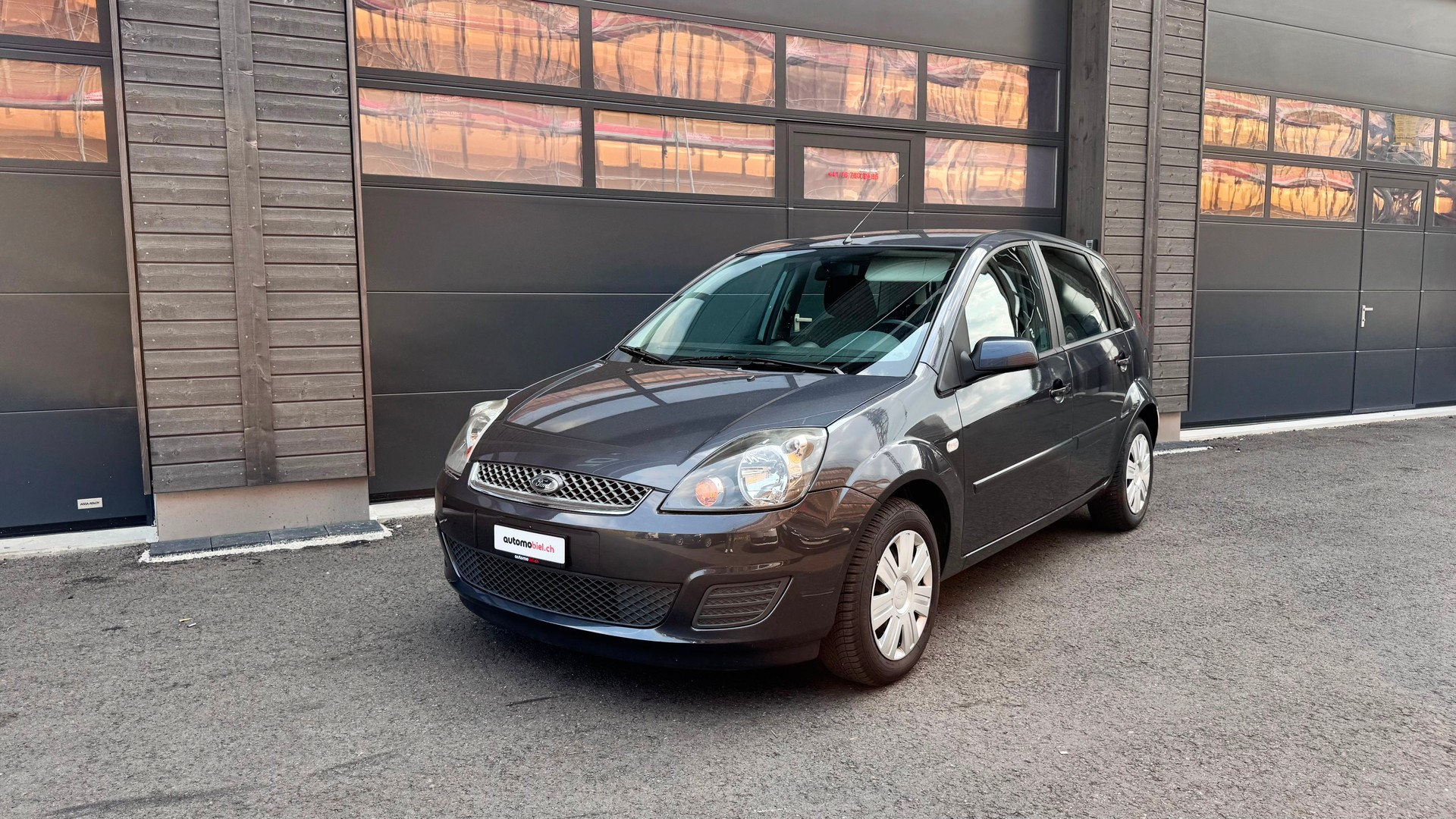 FORD Fiesta 1.4 16V Trend-image-0