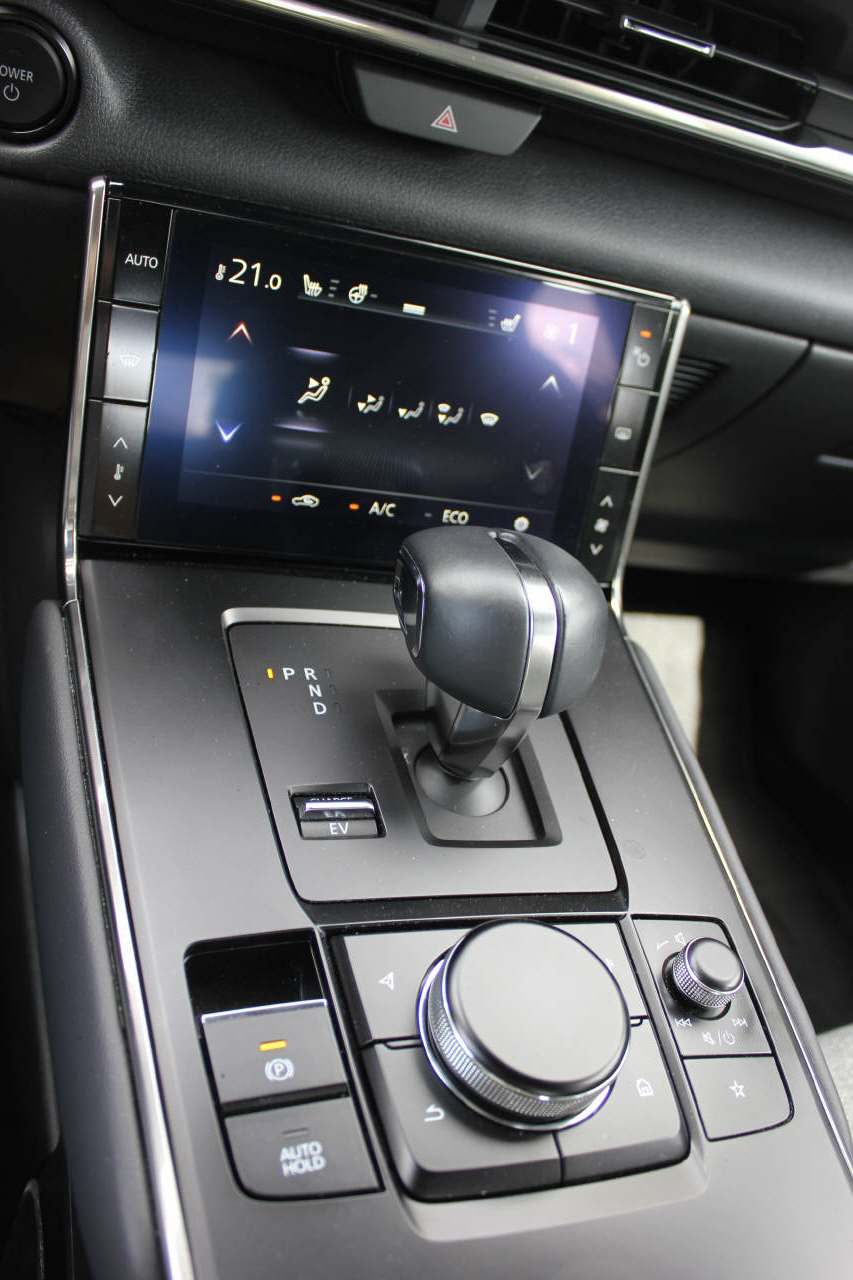 MAZDA MX-30 e-Skyactiv R-EV Exclusive-Line-image-11