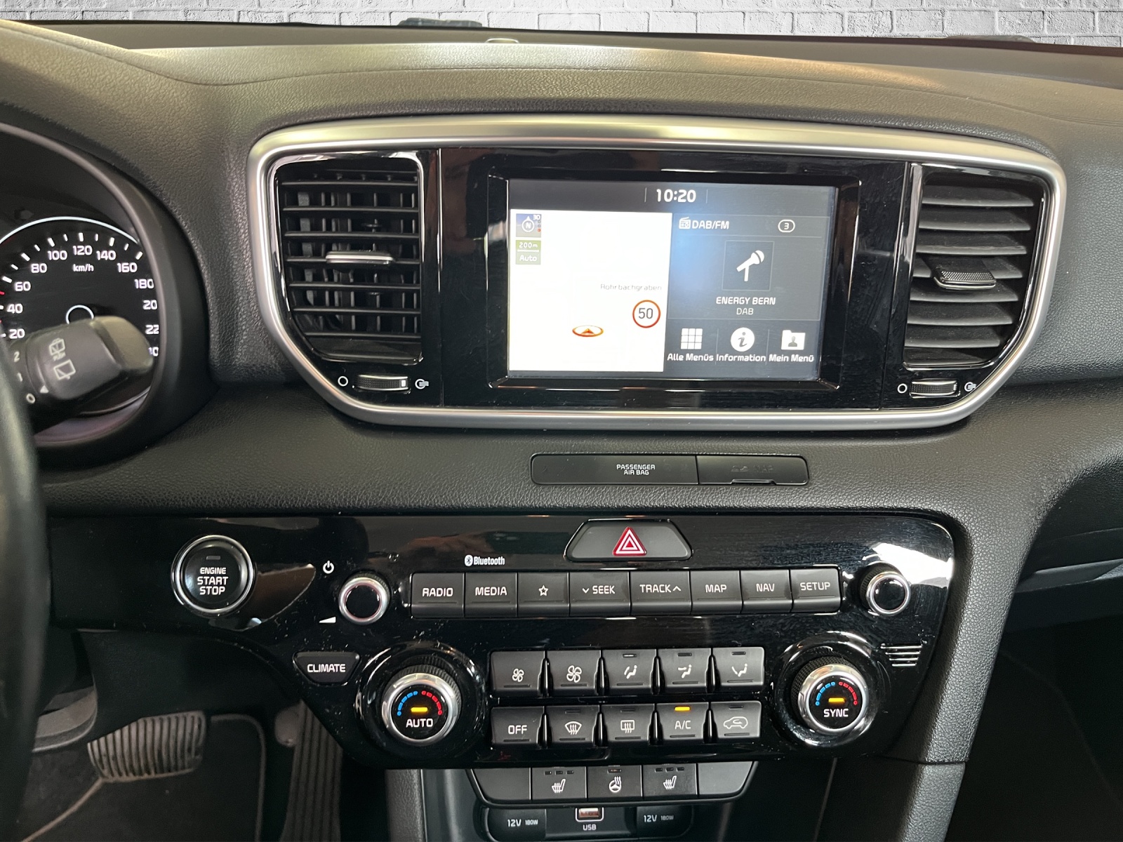 KIA Sportage 1.6 T-GDi Style 4WD Automat-image-10