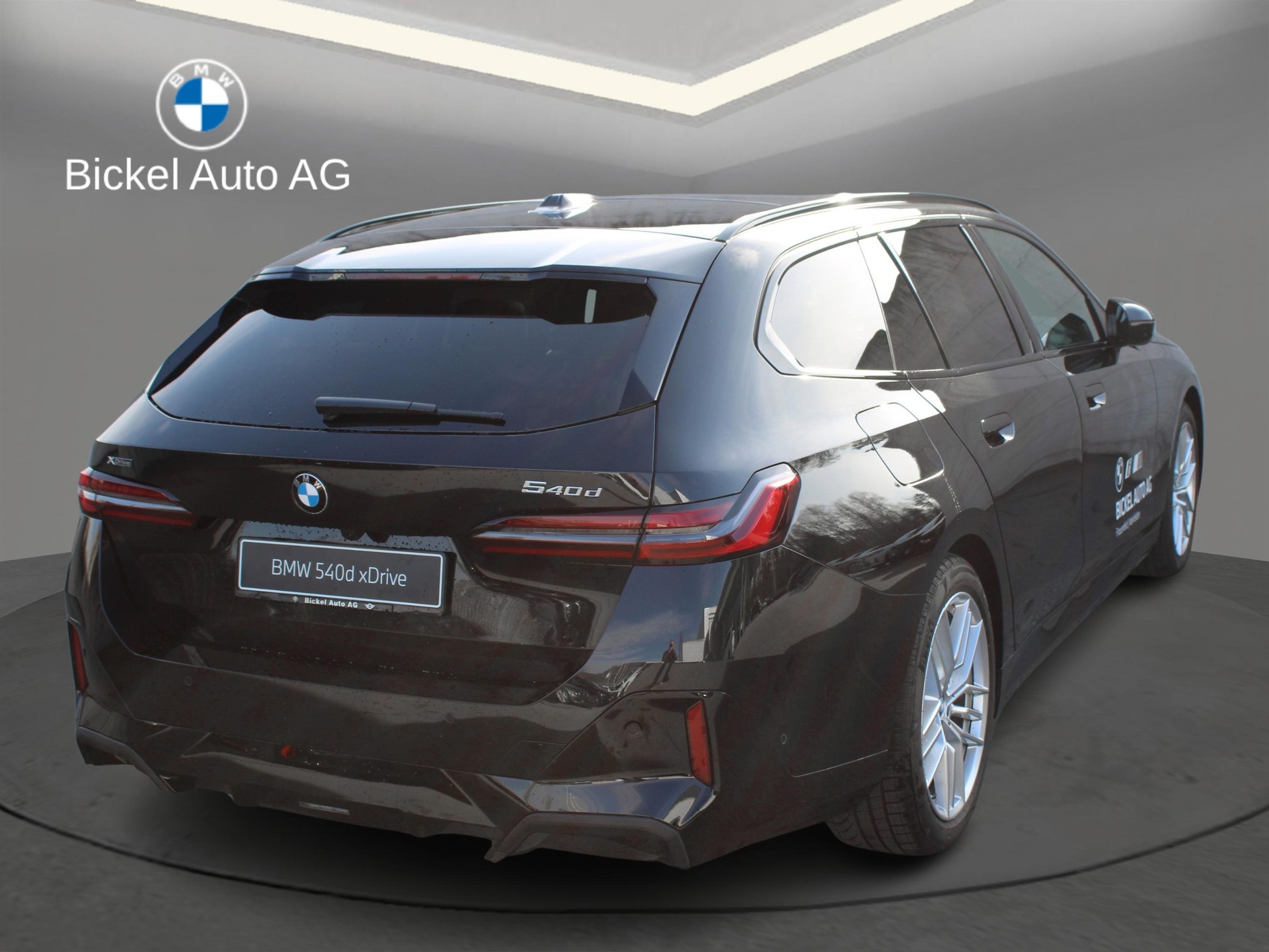 BMW 540d xDrive Tour M Sport Pro-image-2
