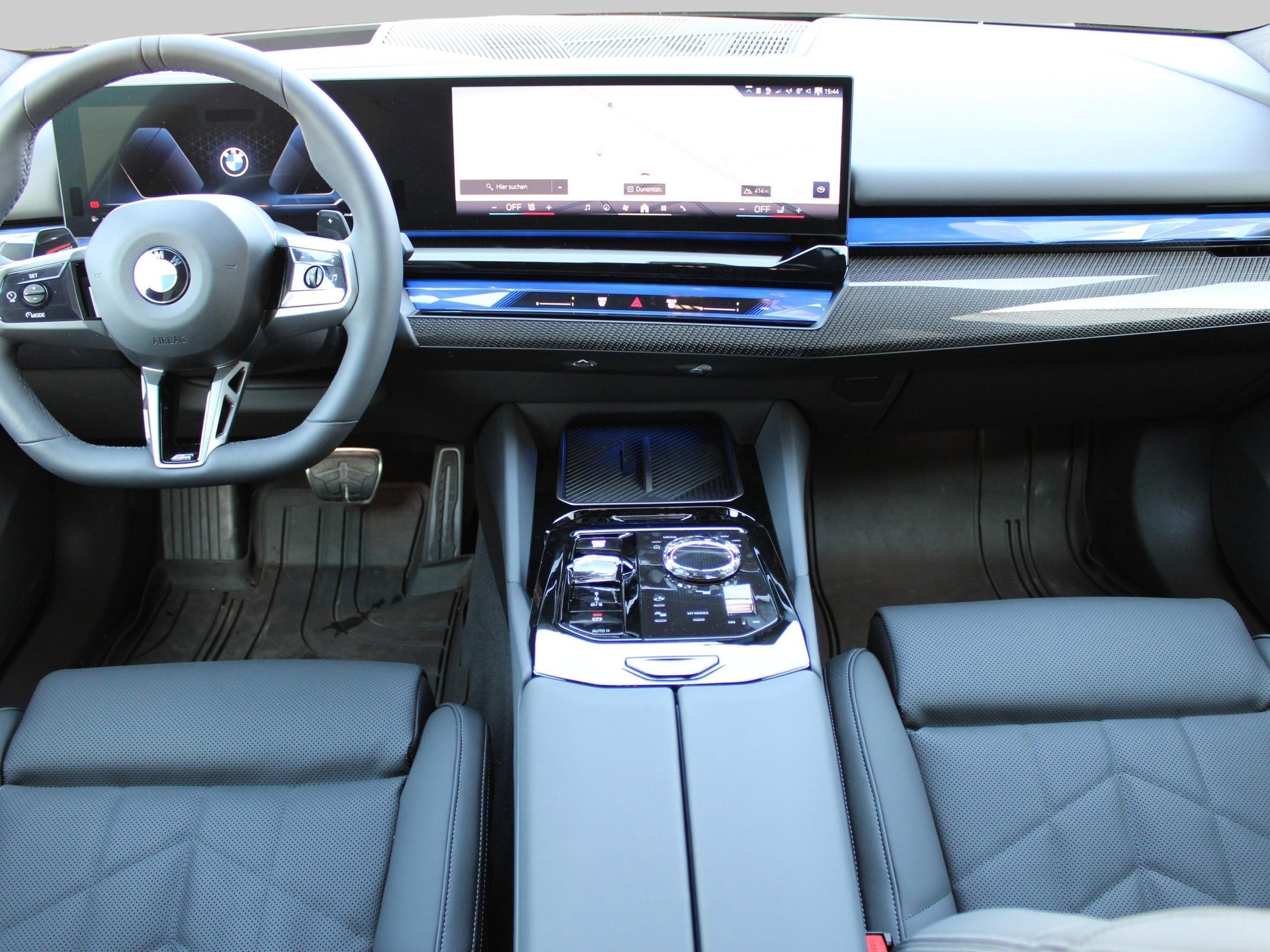 BMW 540d xDrive Tour M Sport Pro-image-5
