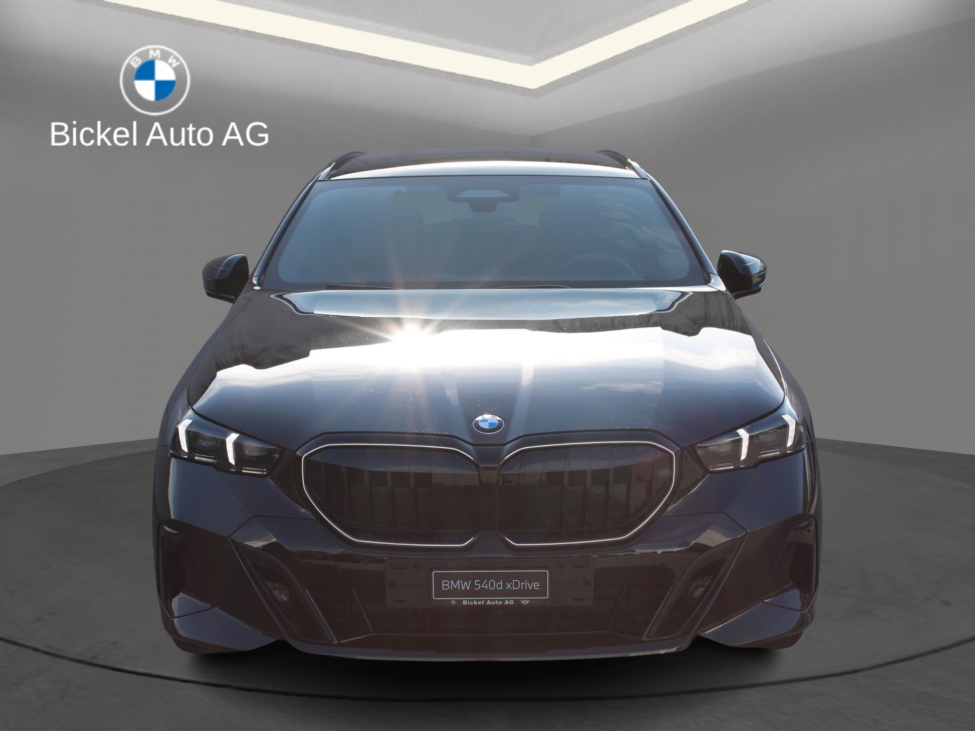 BMW 540d xDrive Tour M Sport Pro-image-1