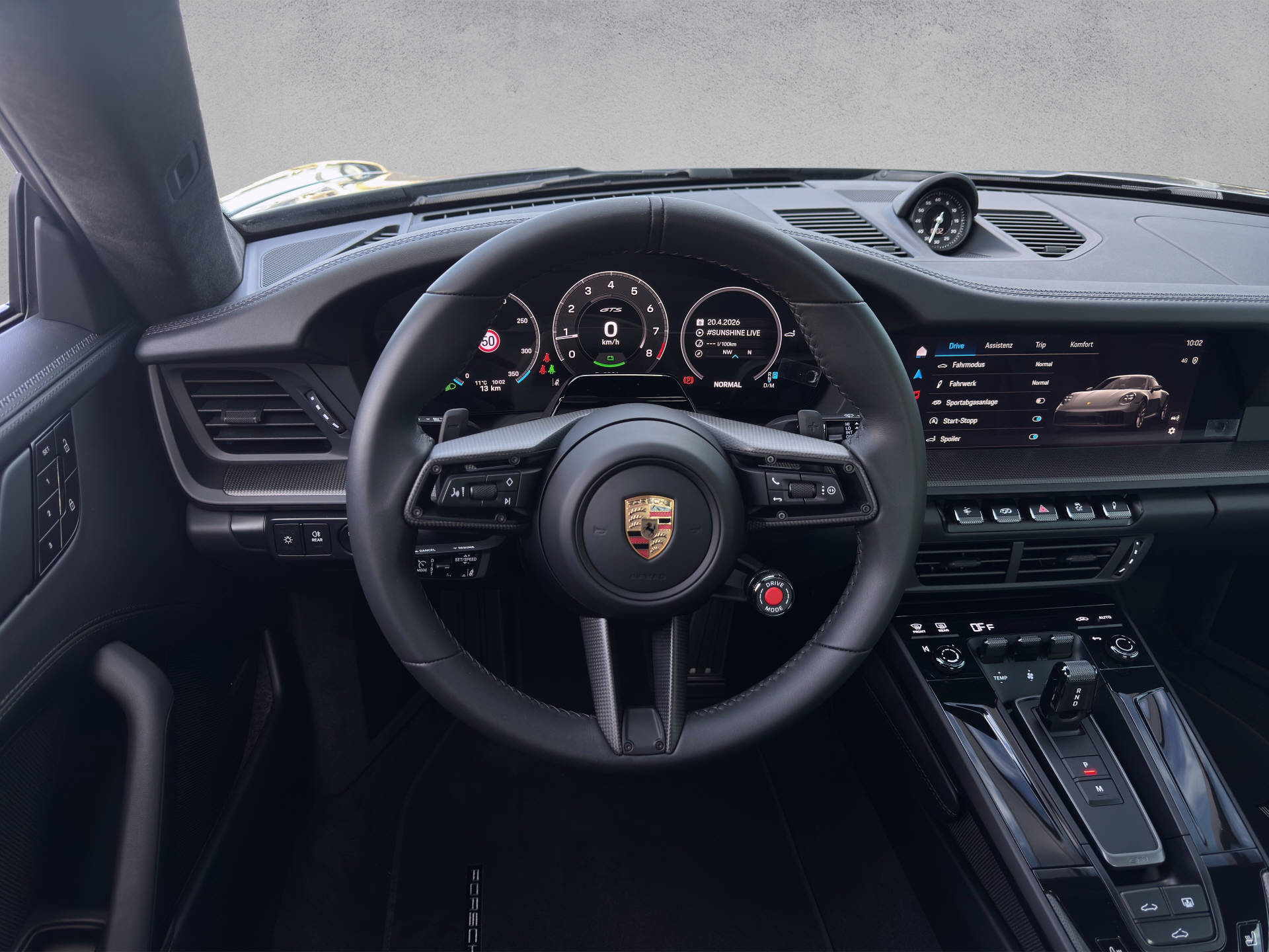 PORSCHE 911 Carrera 4 GTS-image-5