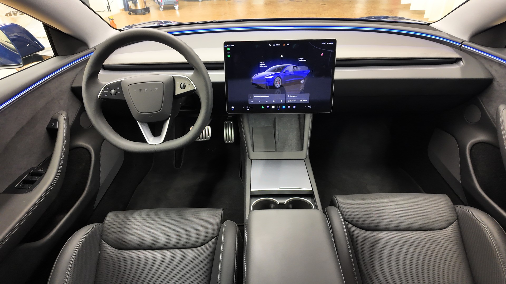 TESLA Model 3 Dual Motor Performance AWD-image-8